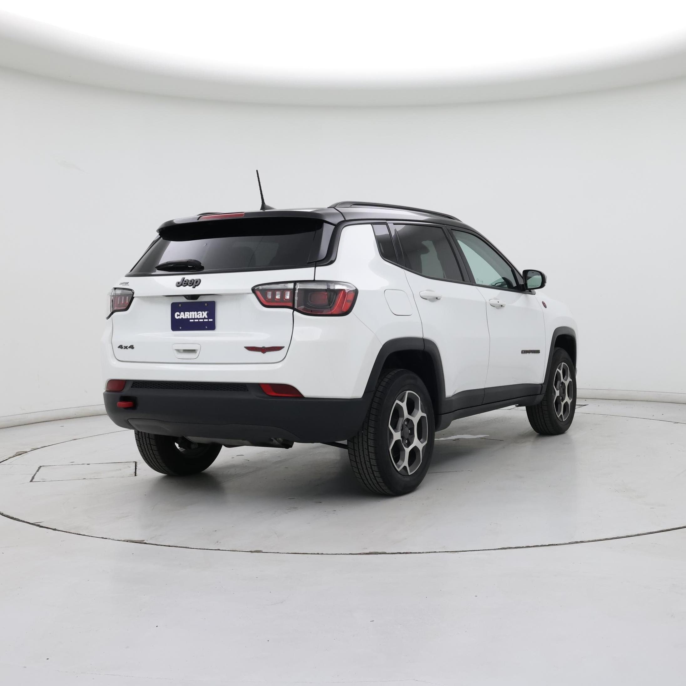 Thumbnail: 2022 Jeep Compass - 8