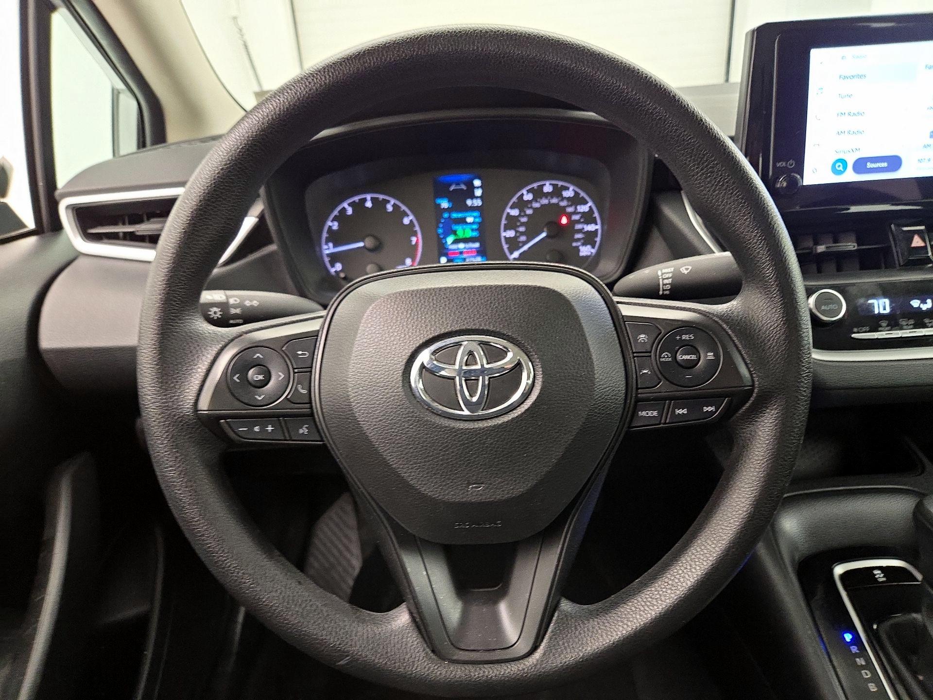 Thumbnail: 2023 Toyota Corolla - 10