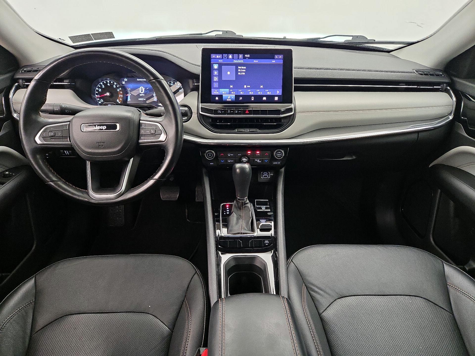 Thumbnail: 2022 Jeep Compass - 9