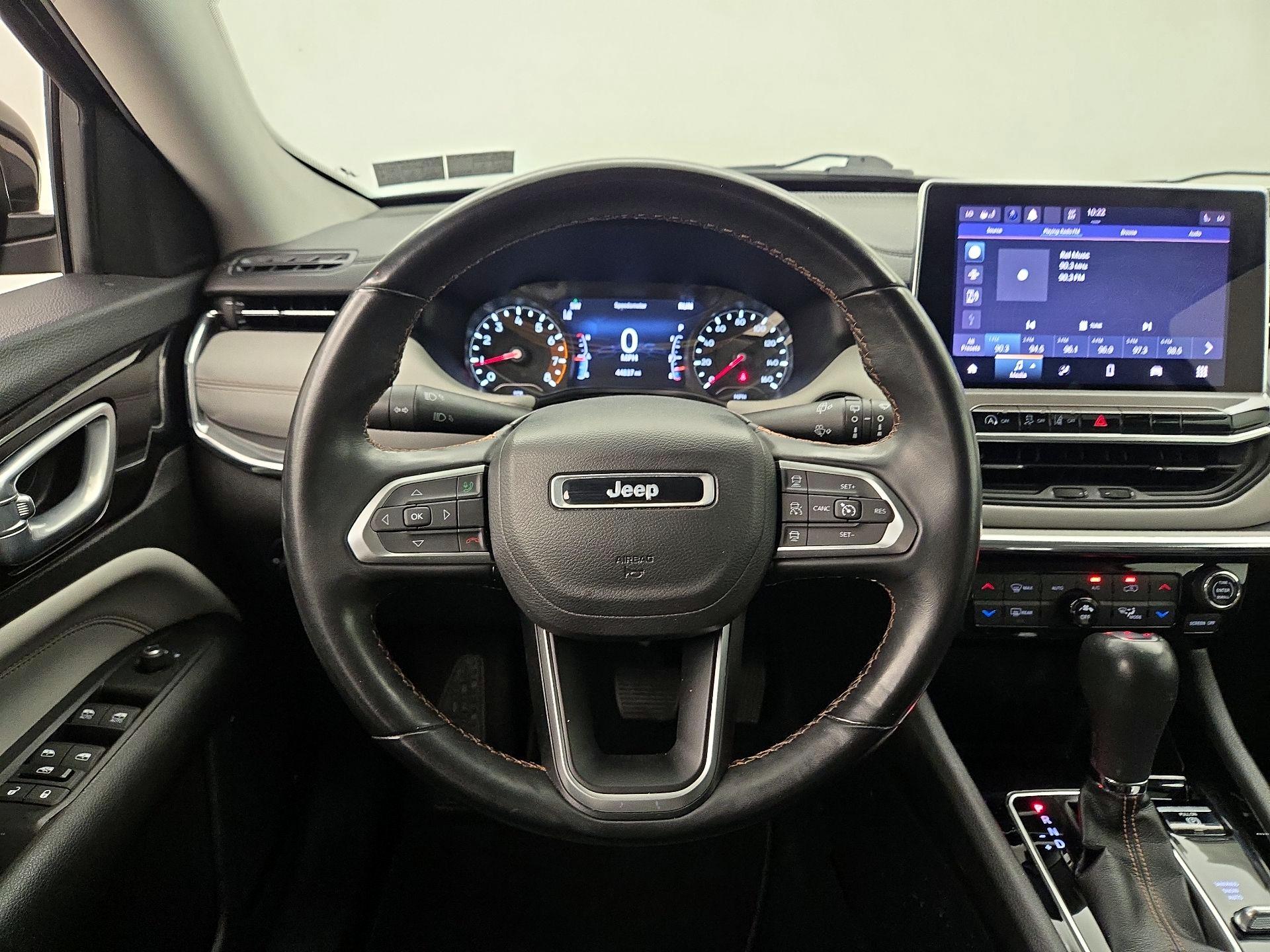 Thumbnail: 2022 Jeep Compass - 10