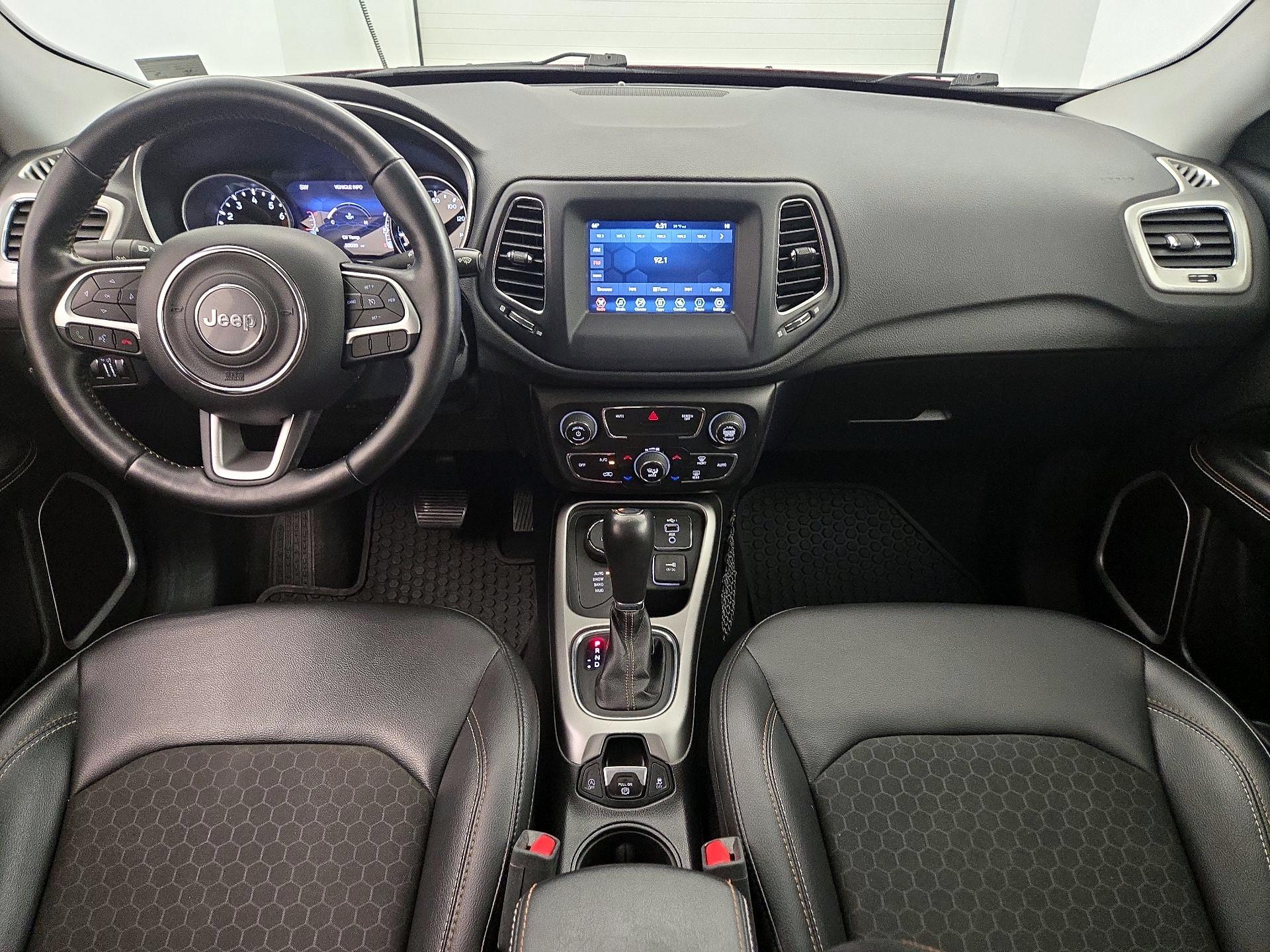 Thumbnail: 2021 Jeep Compass - 9