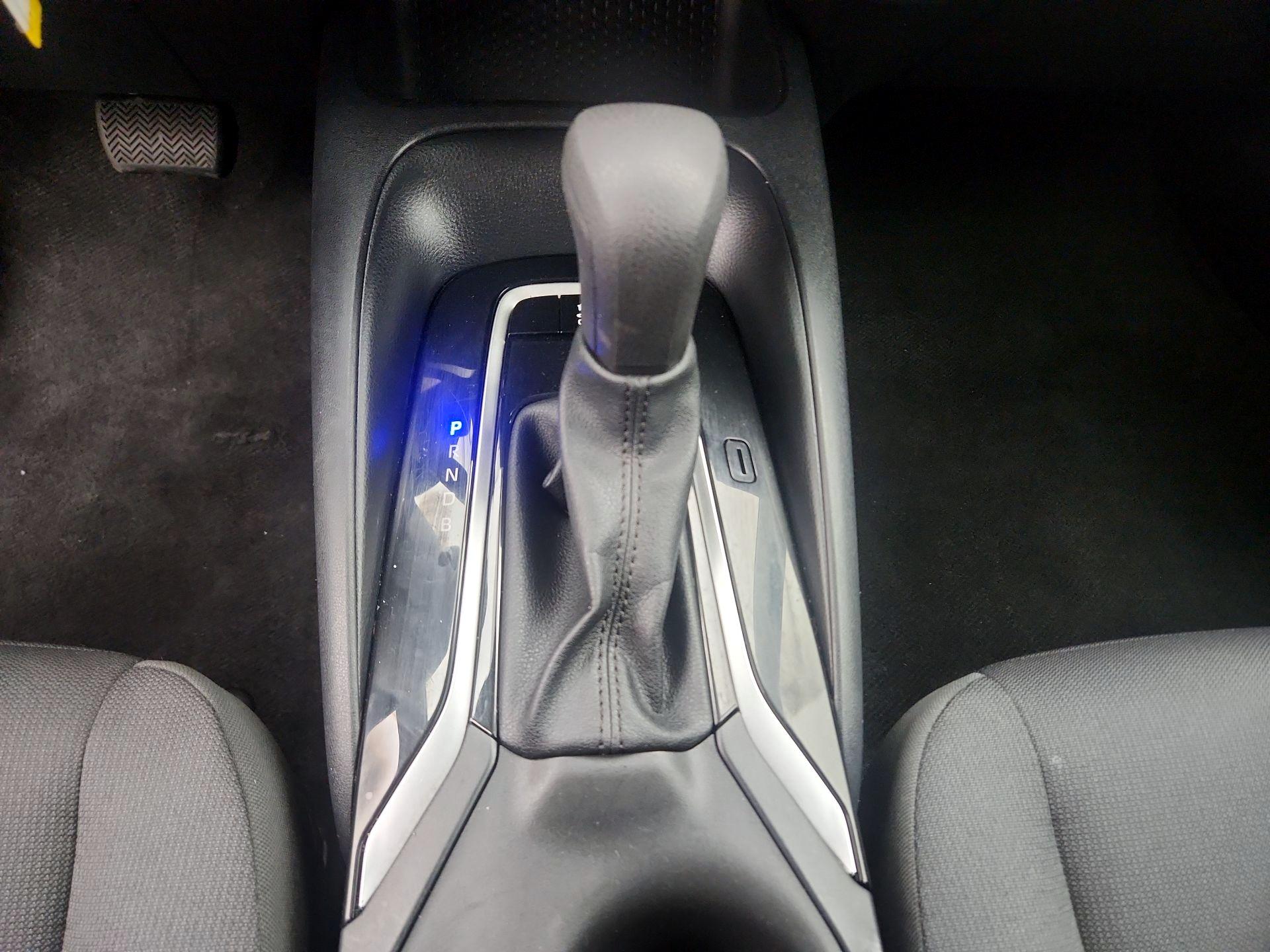 Thumbnail: 2023 Toyota Corolla - 17