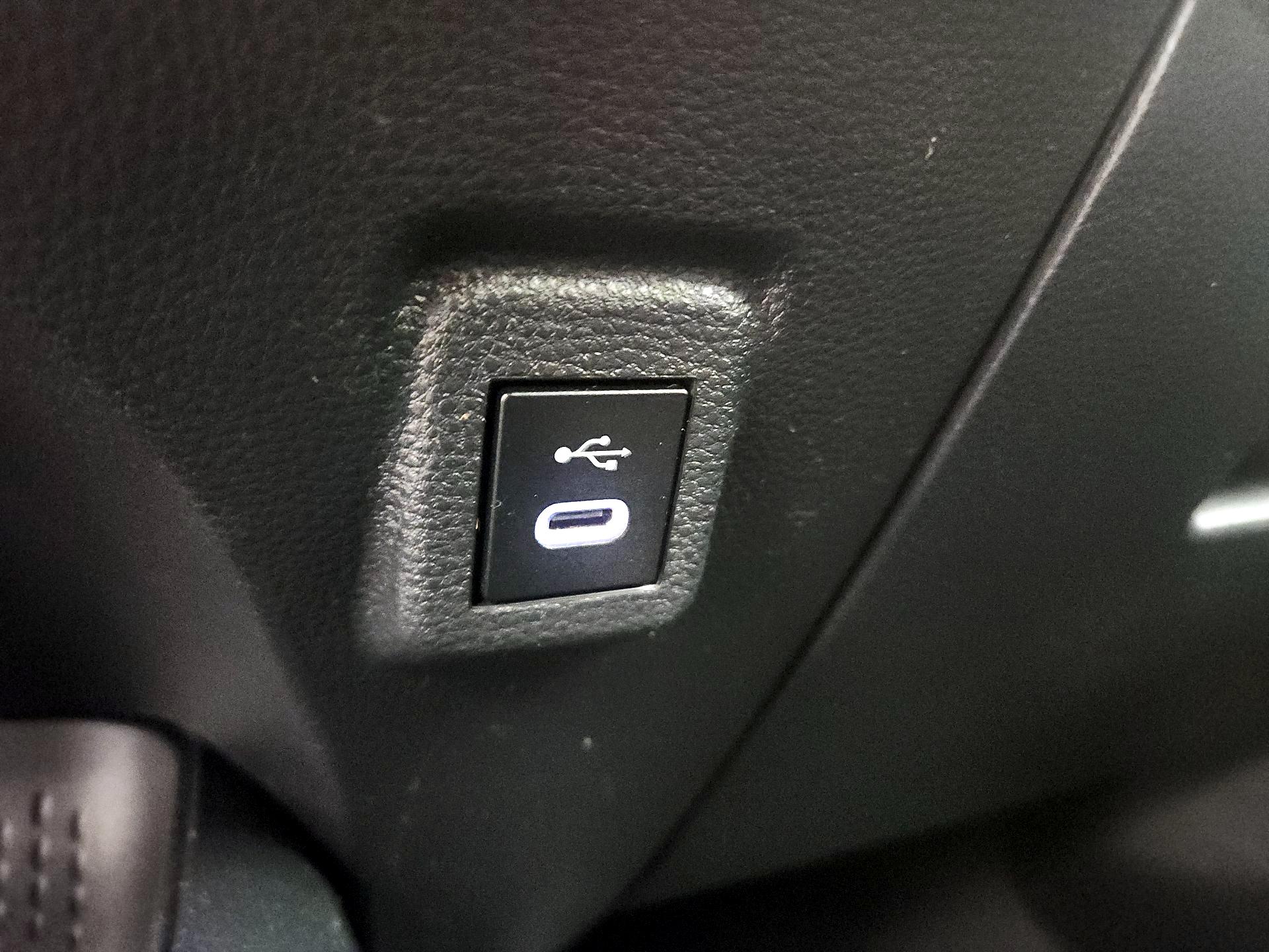 Thumbnail: 2023 Toyota Corolla - 18