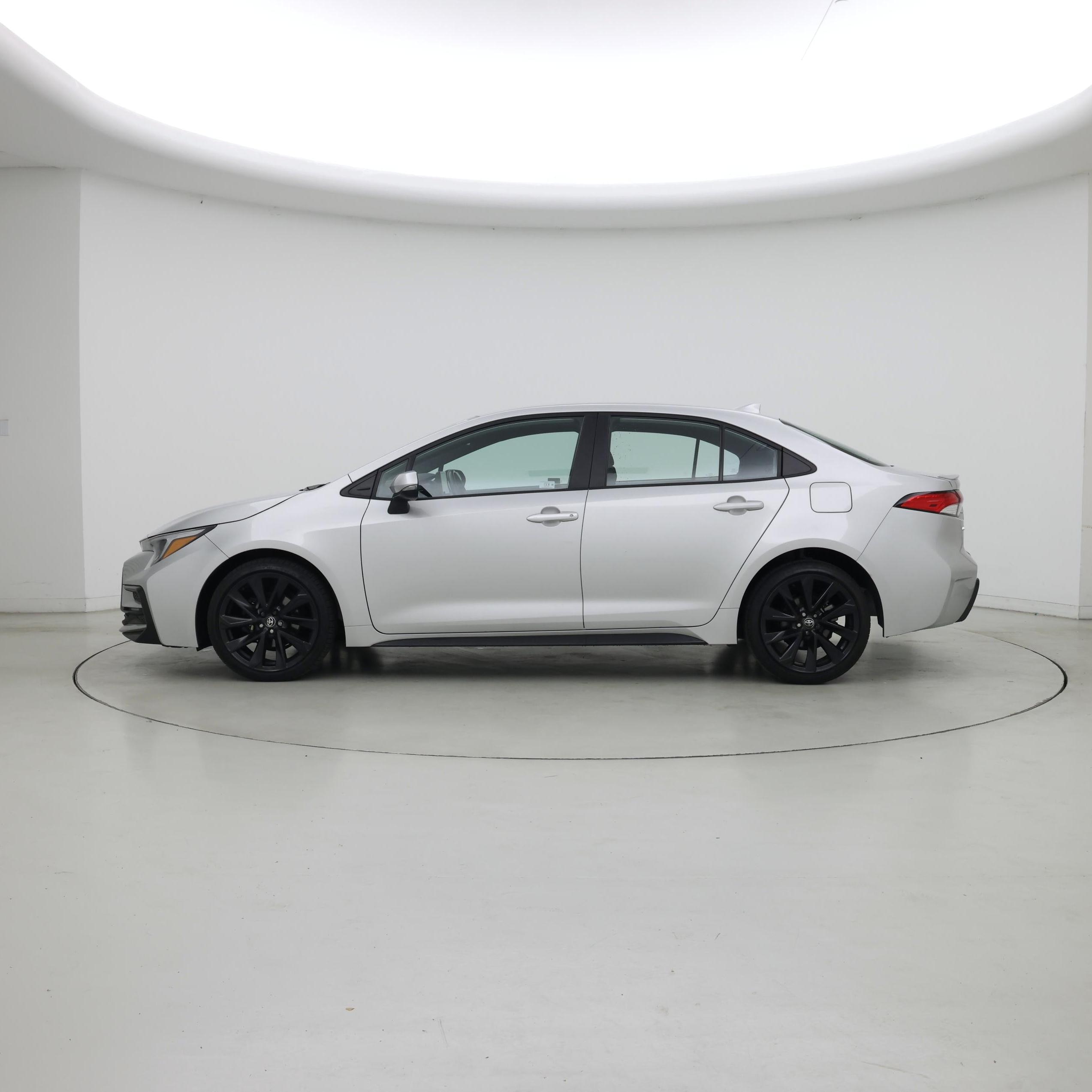 Thumbnail: 2023 Toyota Corolla - 3