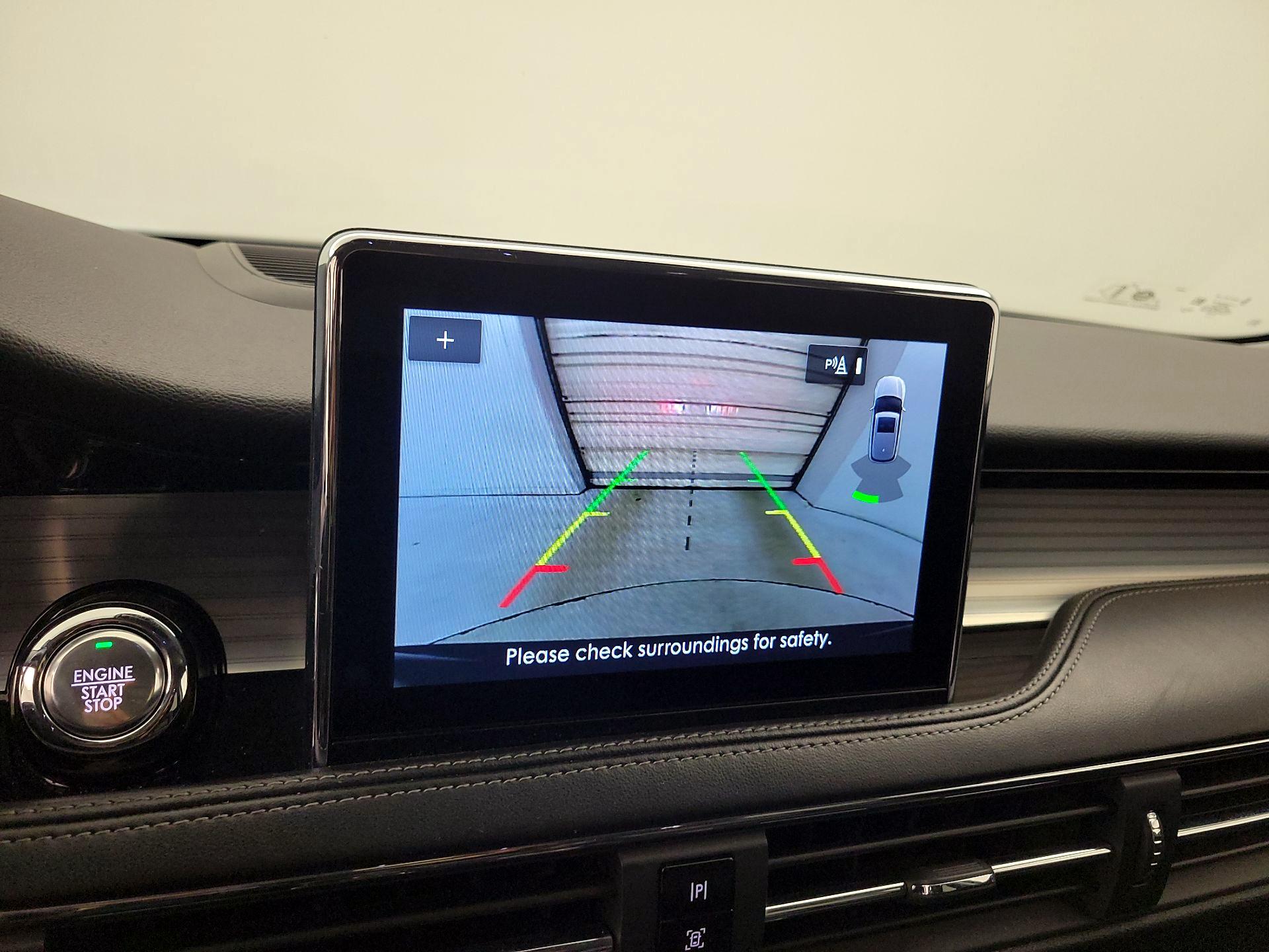 Thumbnail: 2022 Lincoln Corsair - 14