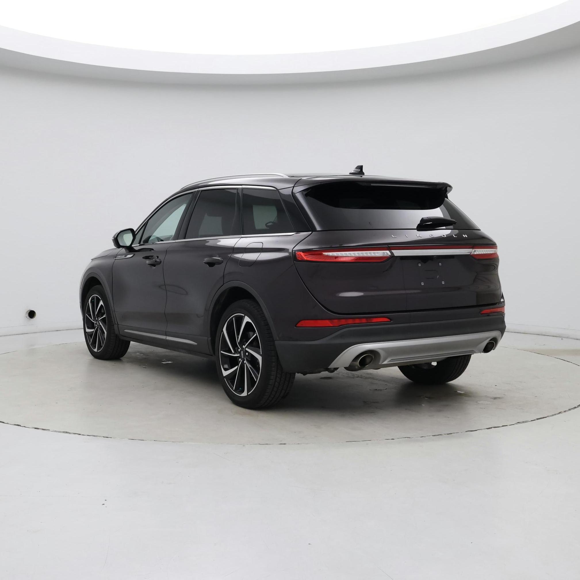 Thumbnail: 2023 Lincoln Corsair - 2