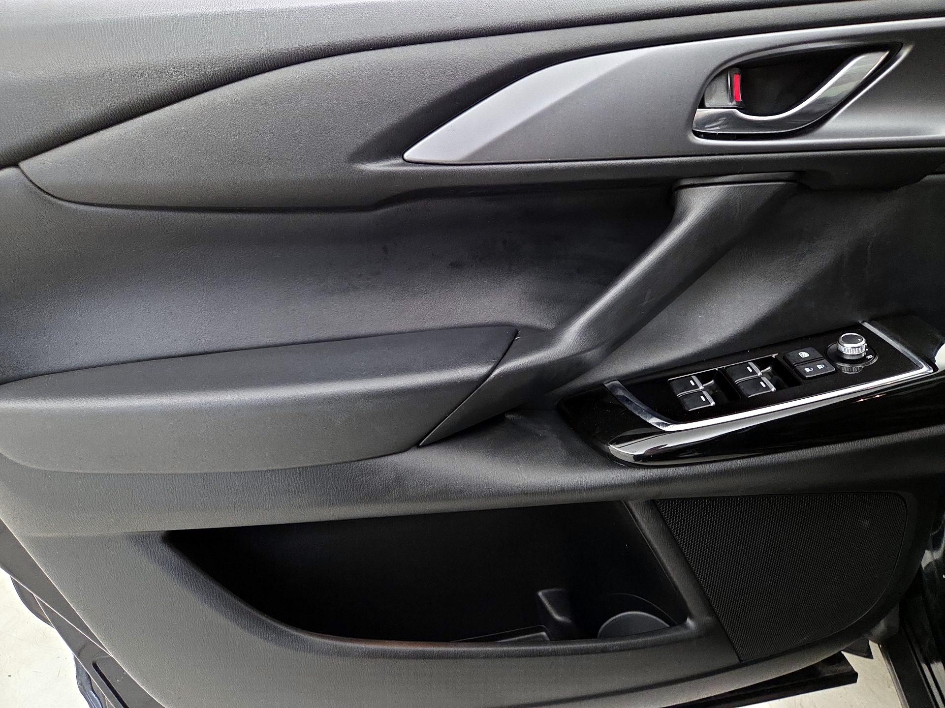 Thumbnail: 2023 Mazda CX-9 - 12