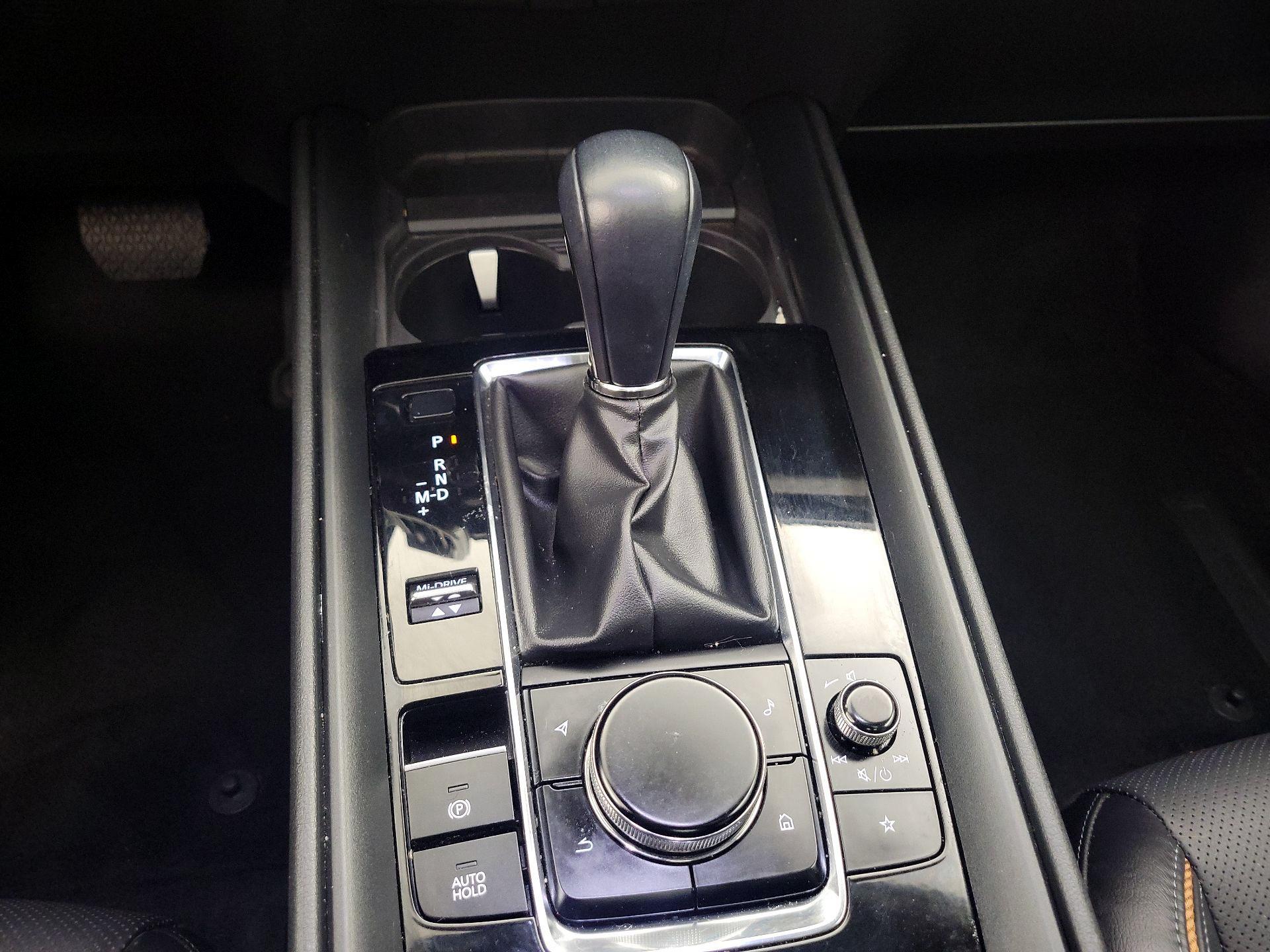 Thumbnail: 2023 Mazda CX-50 - 17