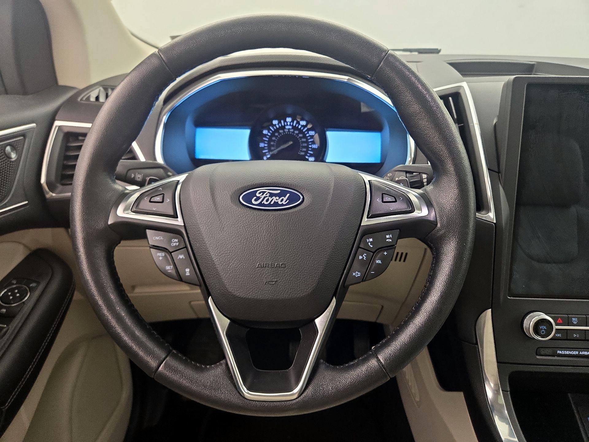 Thumbnail: 2021 Ford Edge - 10