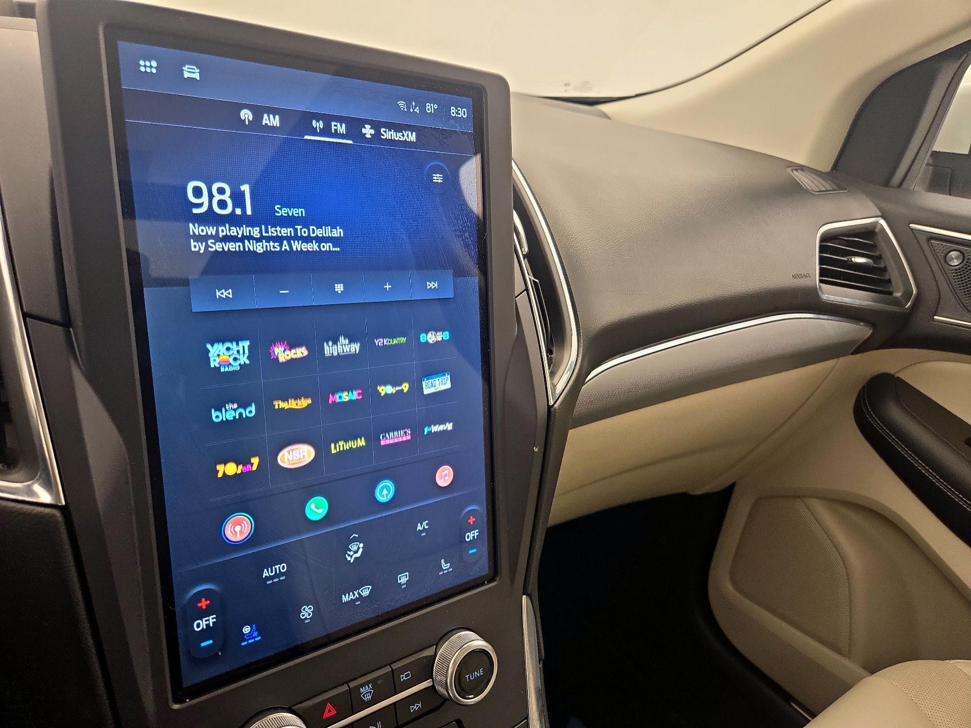 Thumbnail: 2021 Ford Edge - 16