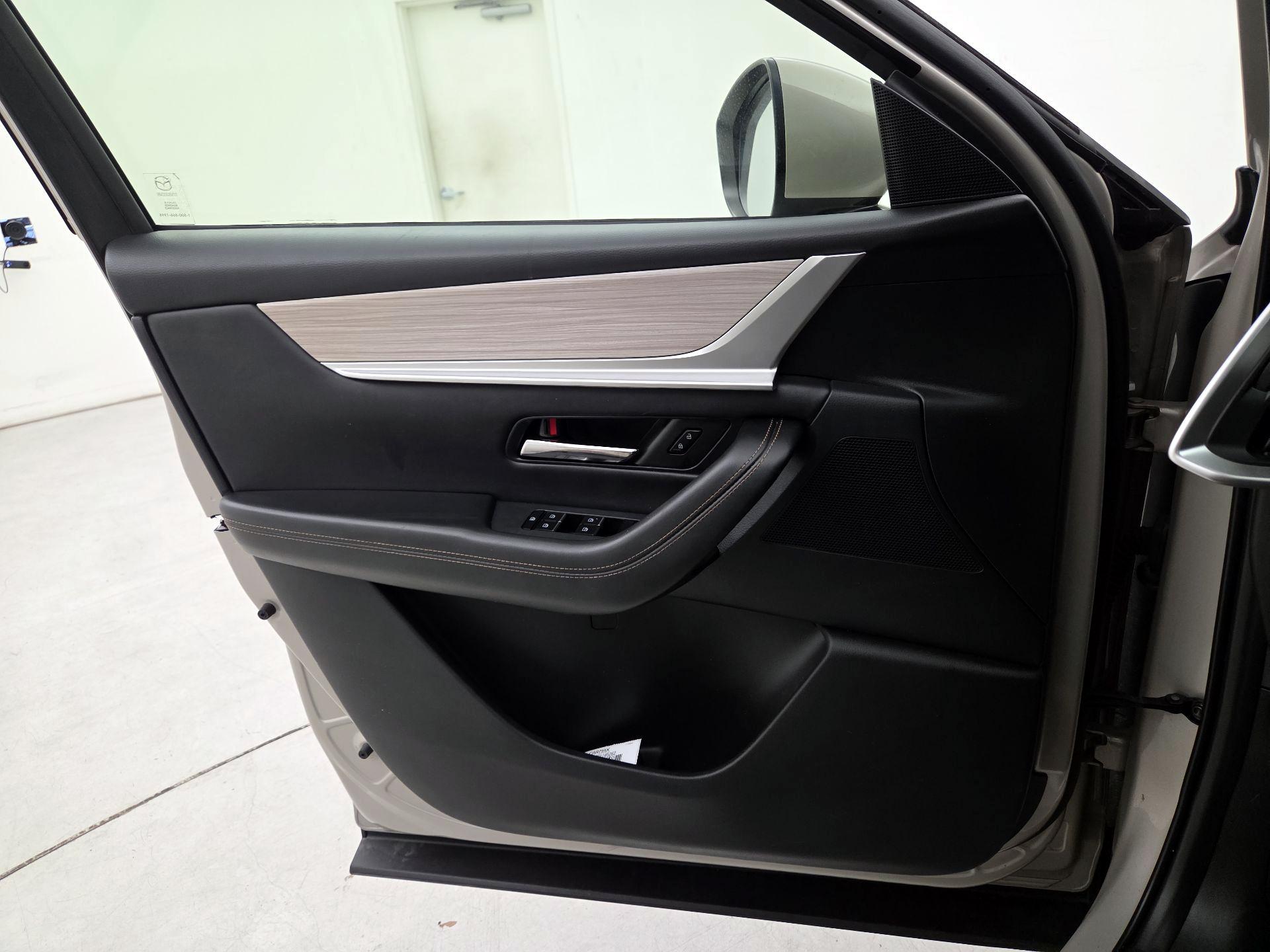 Thumbnail: 2024 Mazda CX-90 - 12