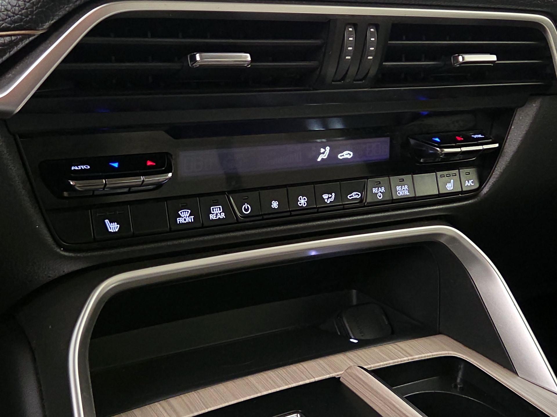 Thumbnail: 2024 Mazda CX-90 - 16