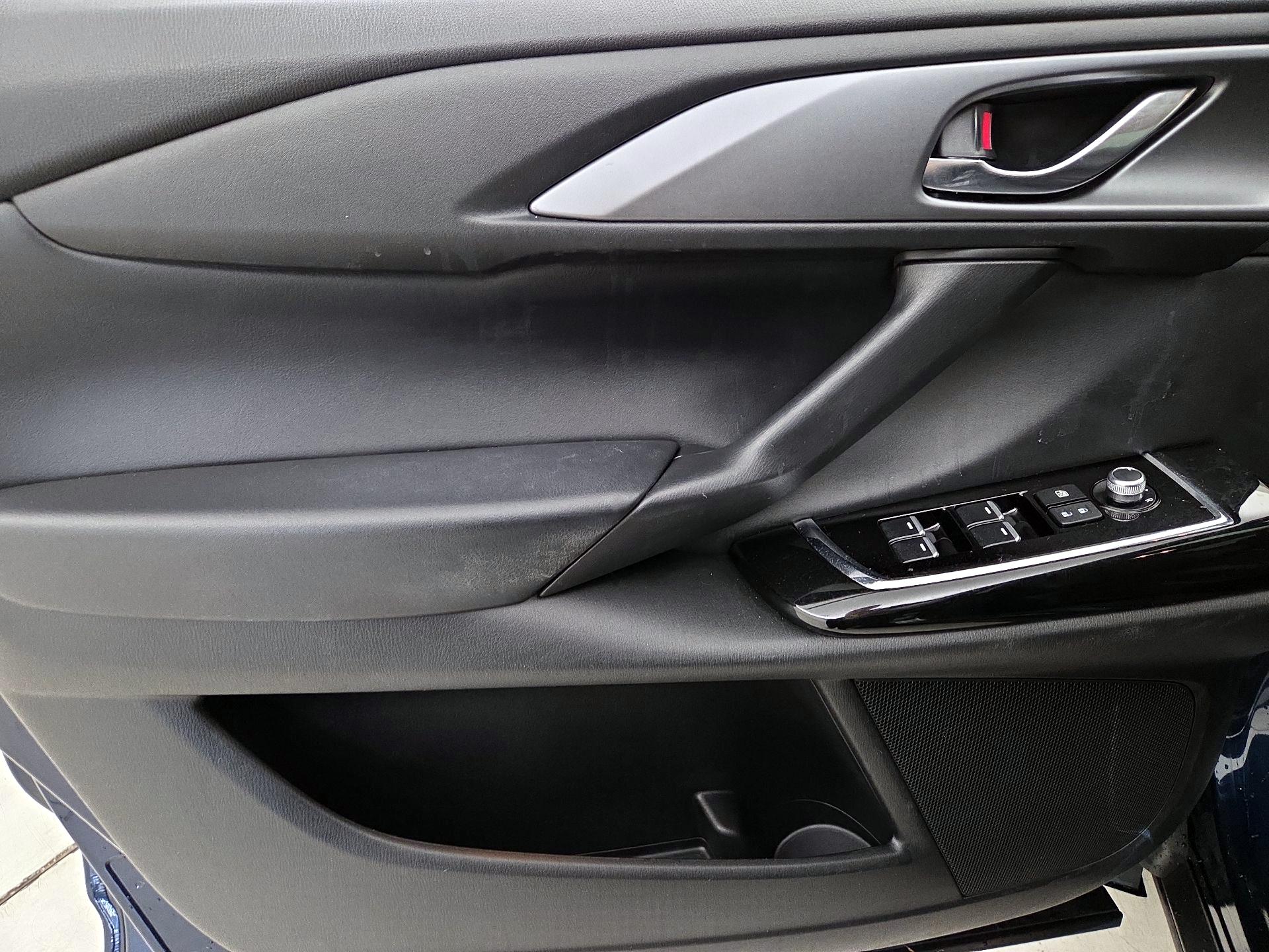 Thumbnail: 2023 Mazda CX-9 - 12