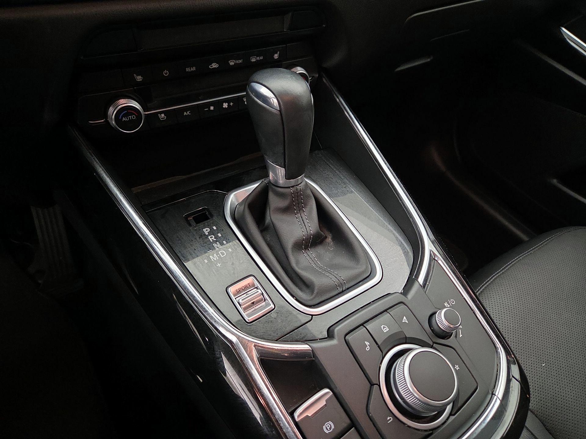 Thumbnail: 2023 Mazda CX-9 - 17