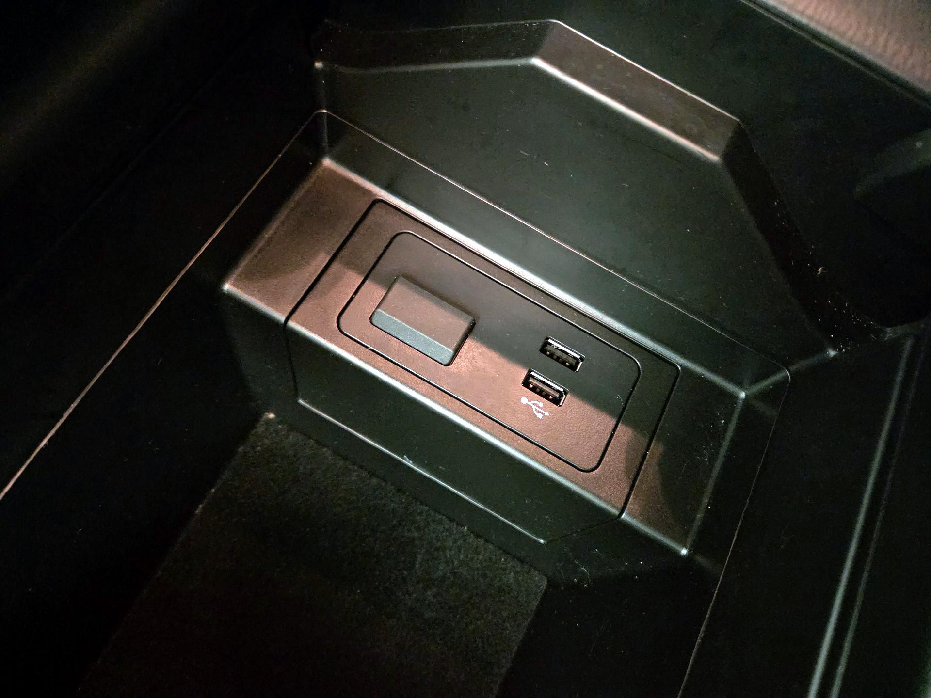 Thumbnail: 2023 Mazda CX-9 - 18