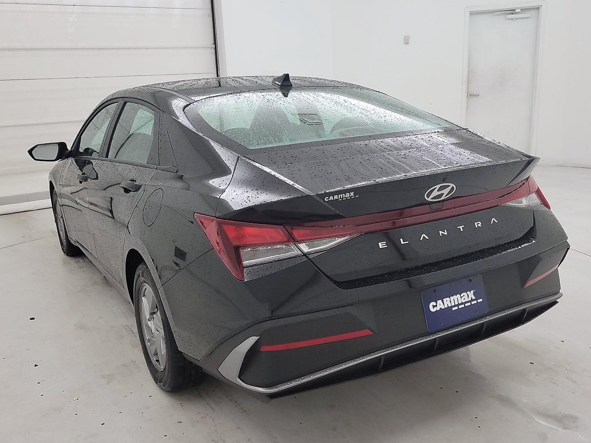 Thumbnail: 2025 Hyundai Elantra - 7