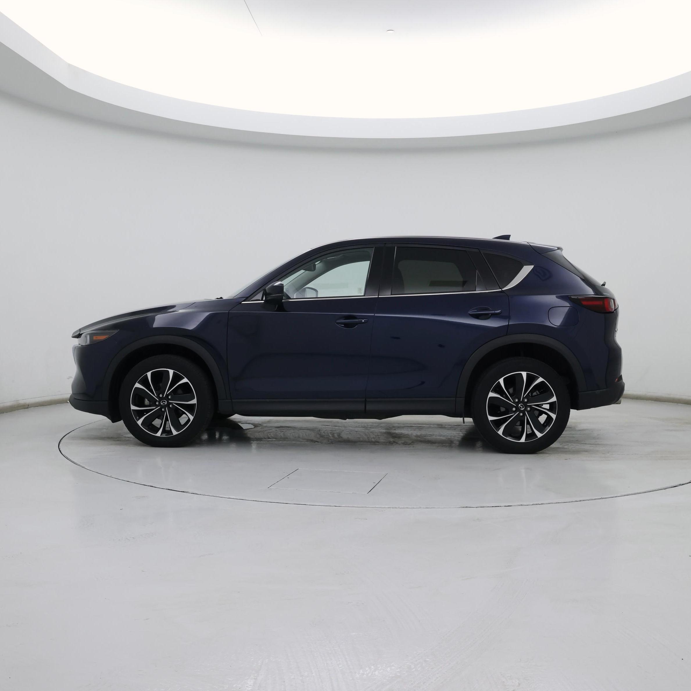Thumbnail: 2022 Mazda CX-5 - 3