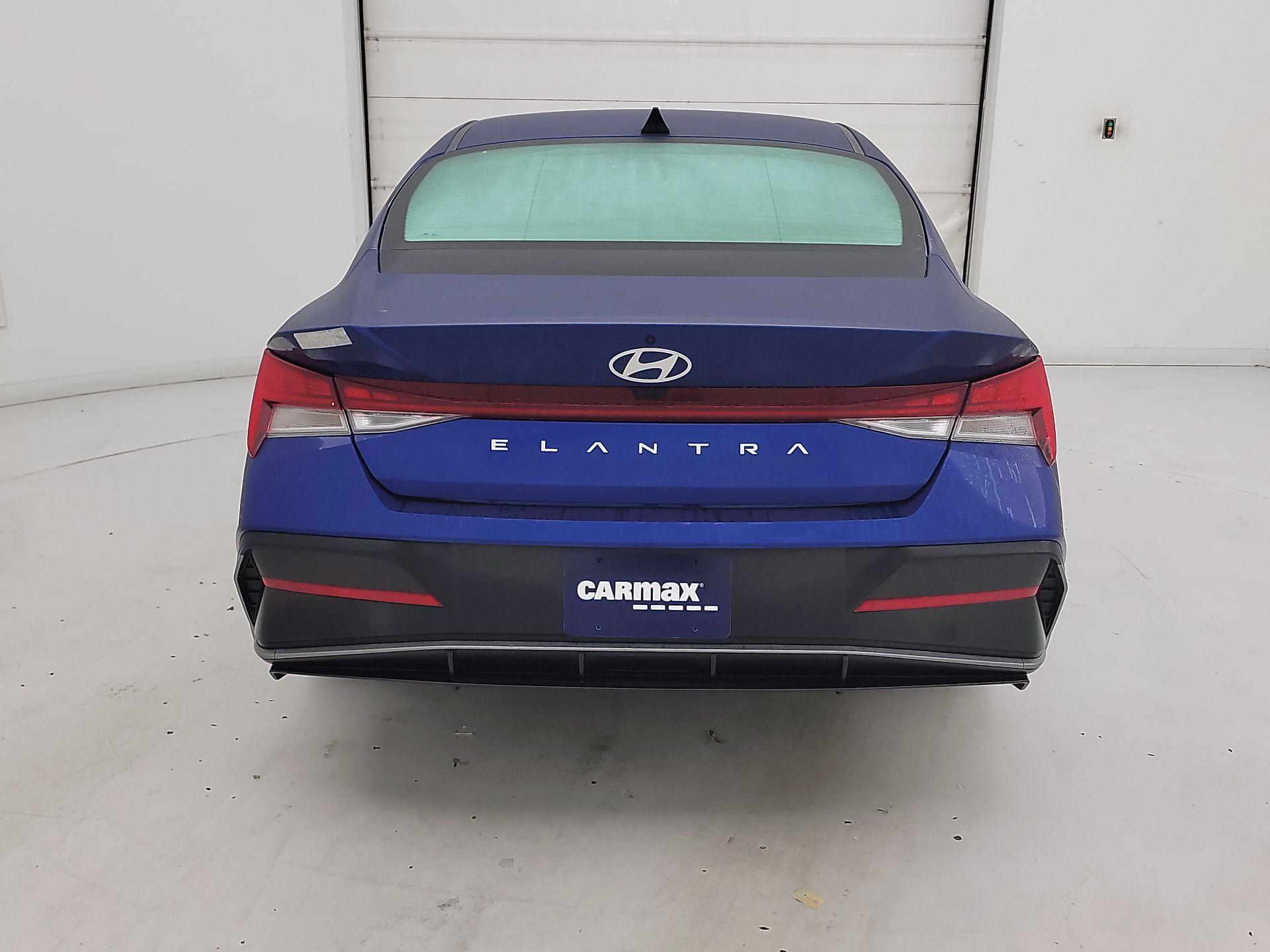 Thumbnail: 2024 Hyundai Elantra - 6