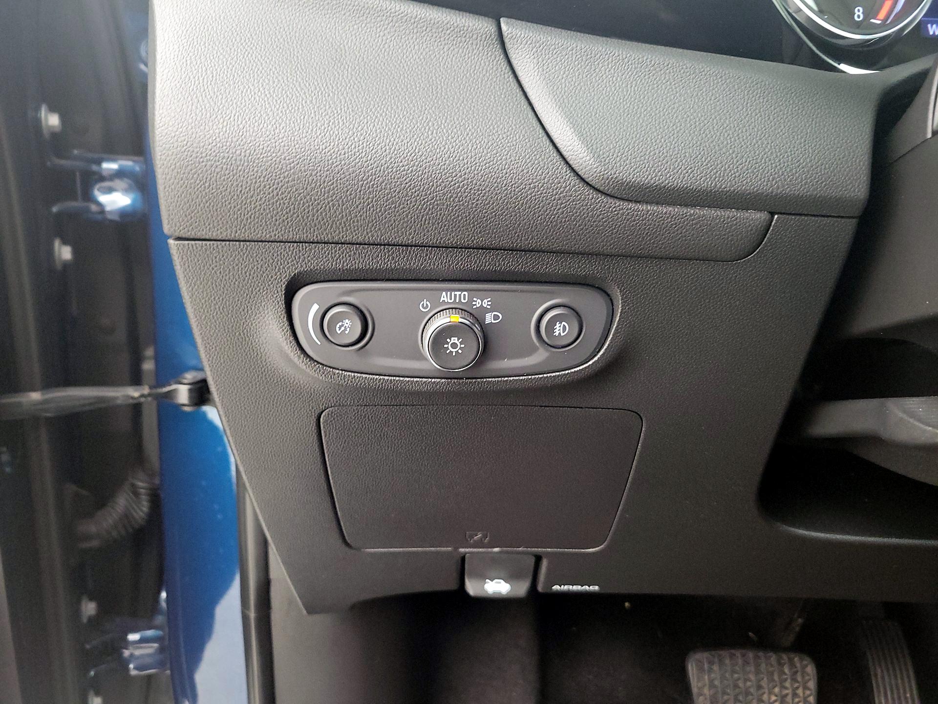 Thumbnail: 2021 Buick Encore GX - 13