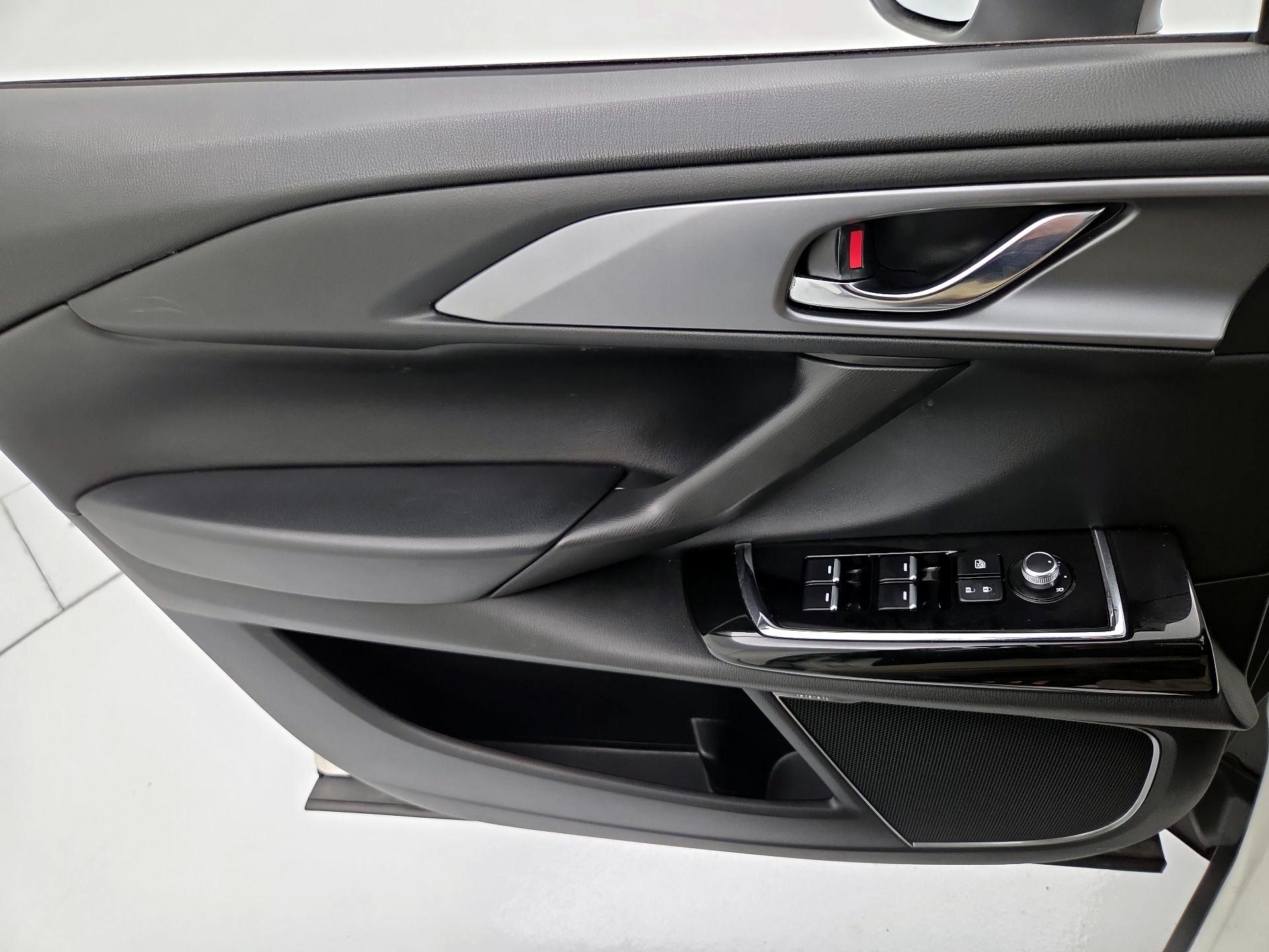 Thumbnail: 2022 Mazda CX-9 - 12