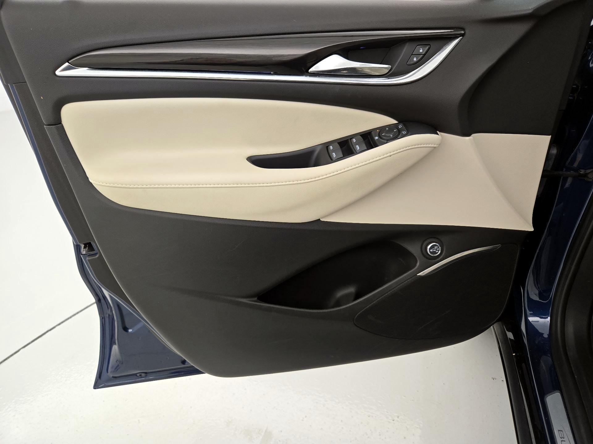 Thumbnail: 2023 Buick Enclave - 12