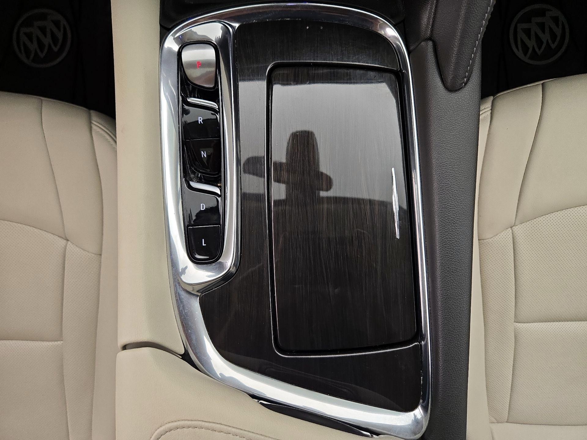 Thumbnail: 2023 Buick Enclave - 17