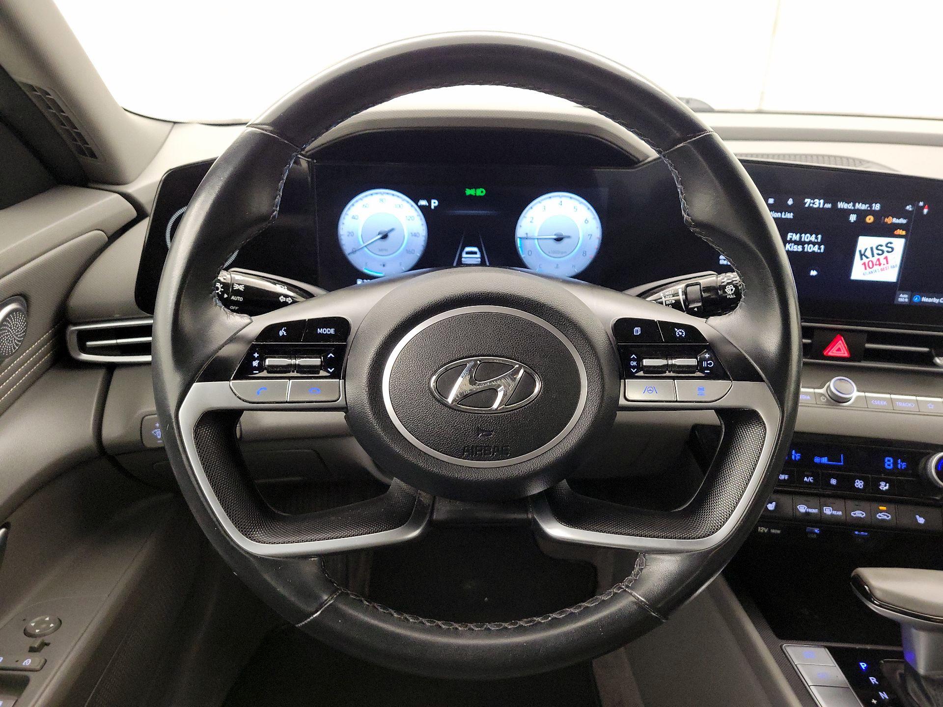 Thumbnail: 2023 Hyundai Elantra - 10