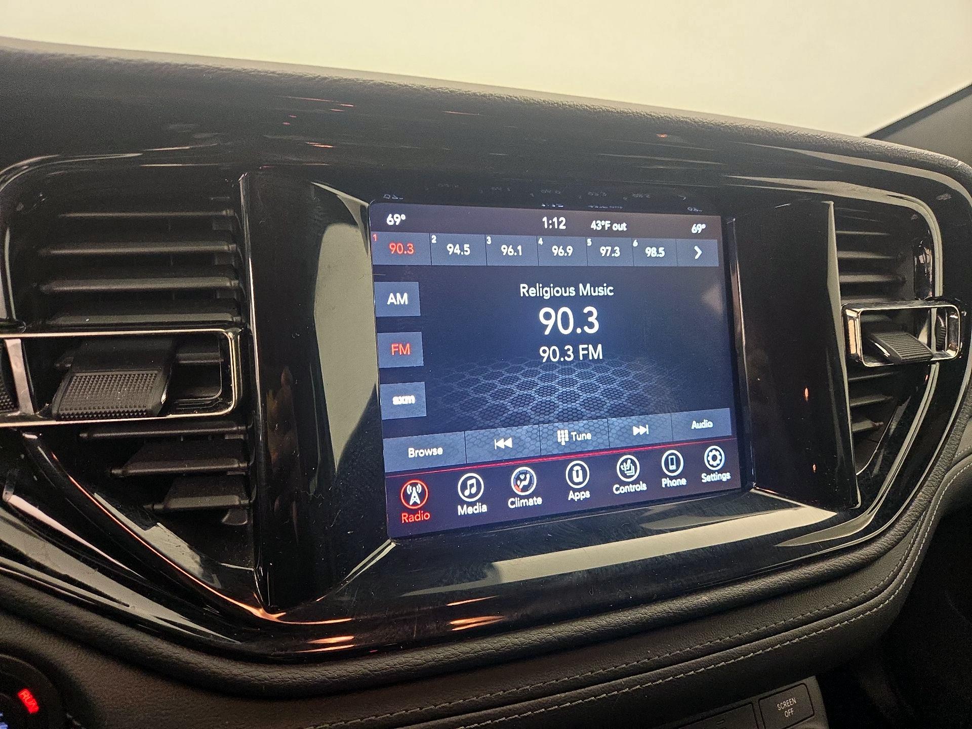 Thumbnail: 2022 Dodge Durango - 15