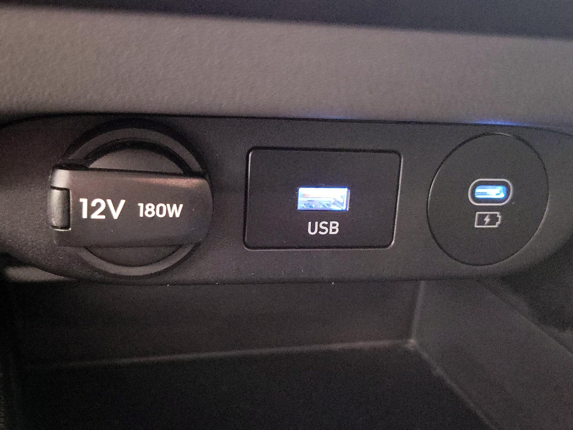 Thumbnail: 2024 Hyundai Elantra - 19