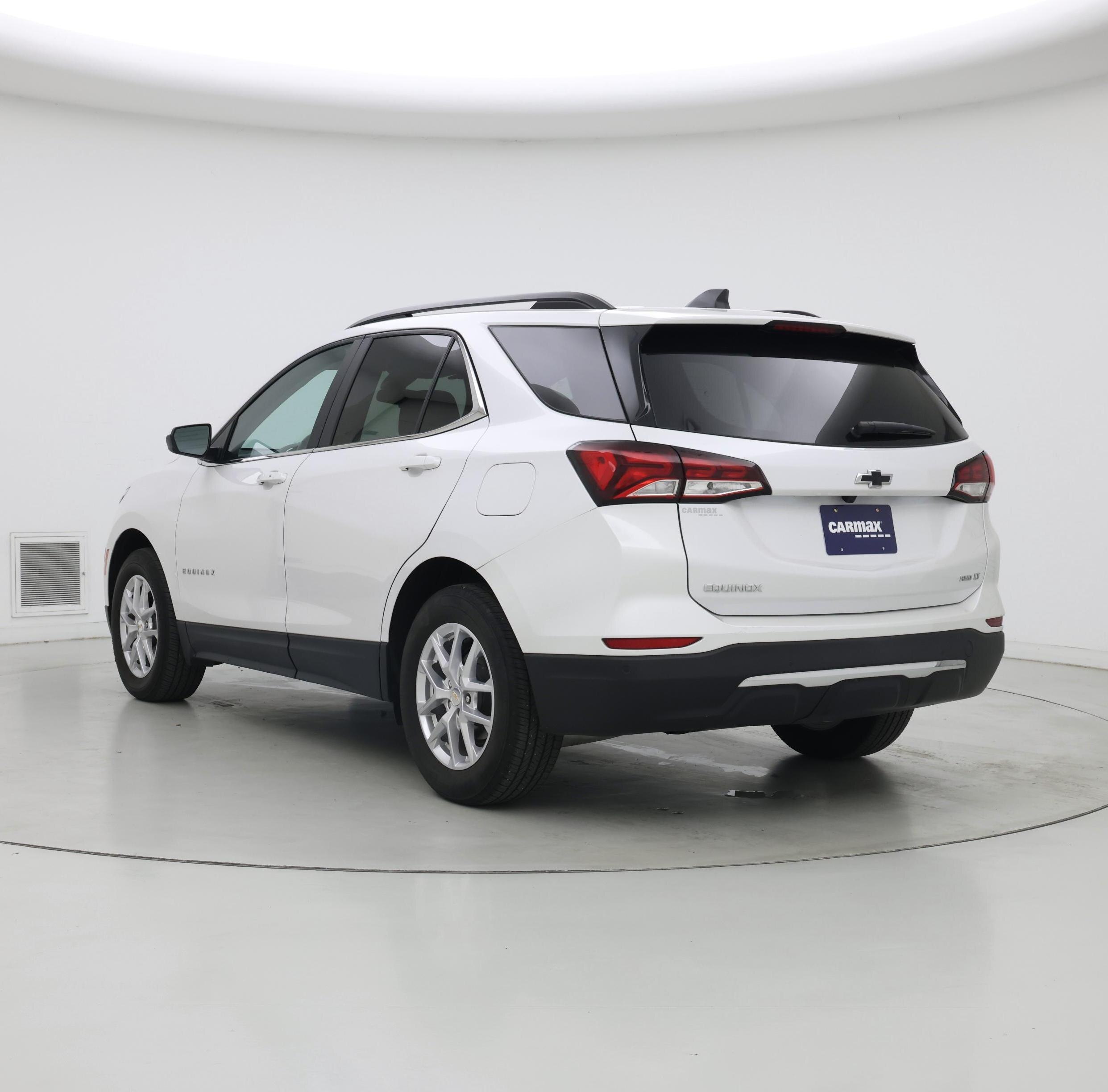Thumbnail: 2022 Chevrolet Equinox - 2