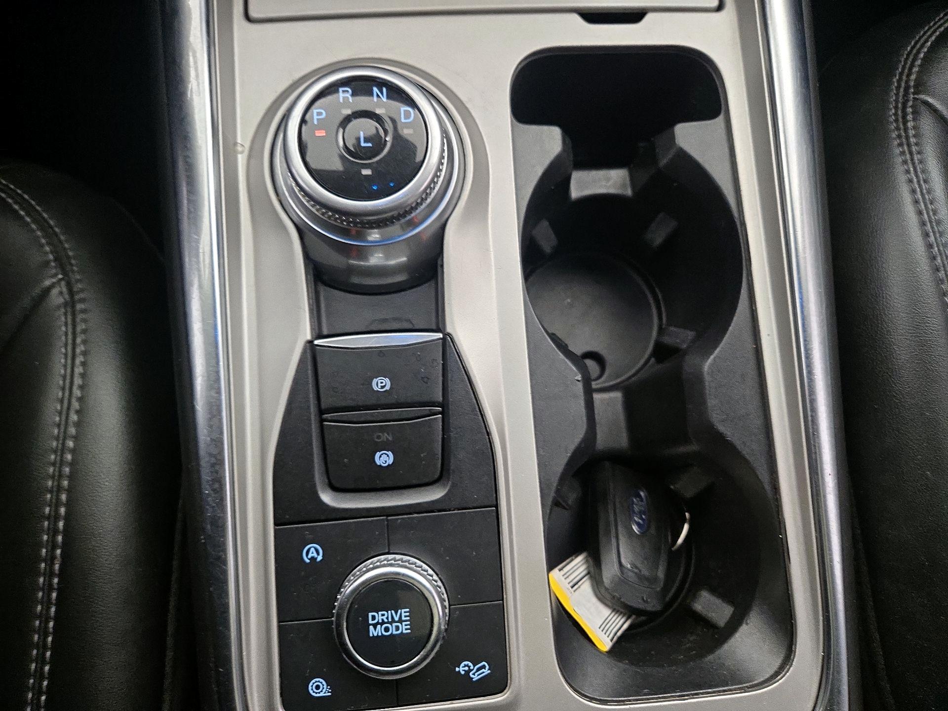 Thumbnail: 2023 Ford Explorer - 18