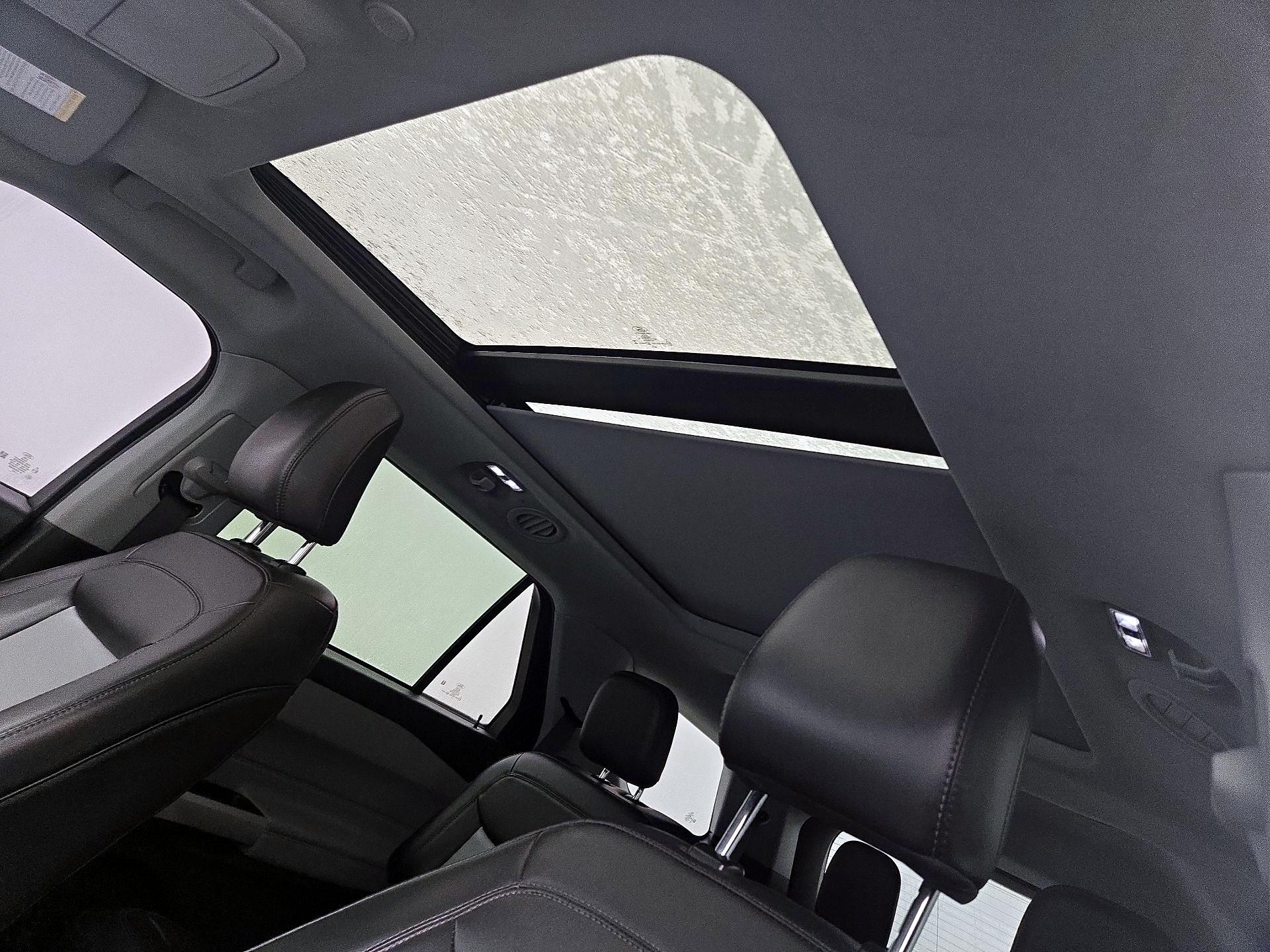 Thumbnail: 2023 Ford Explorer - 20