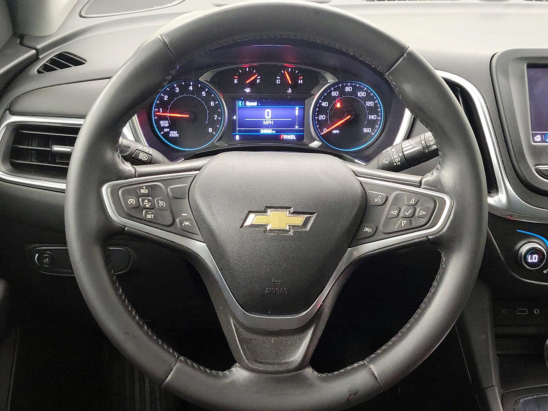 Thumbnail: 2022 Chevrolet Equinox - 10