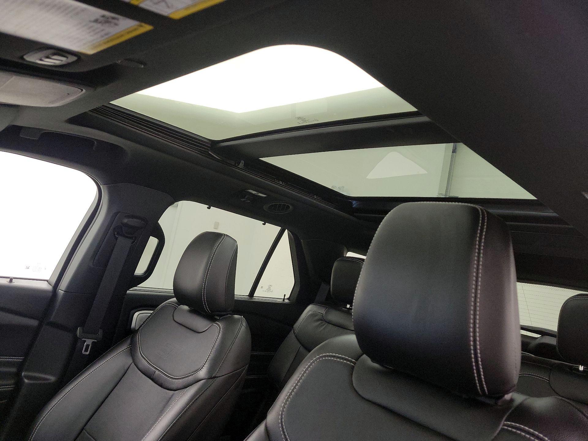 Thumbnail: 2022 Ford Explorer - 20