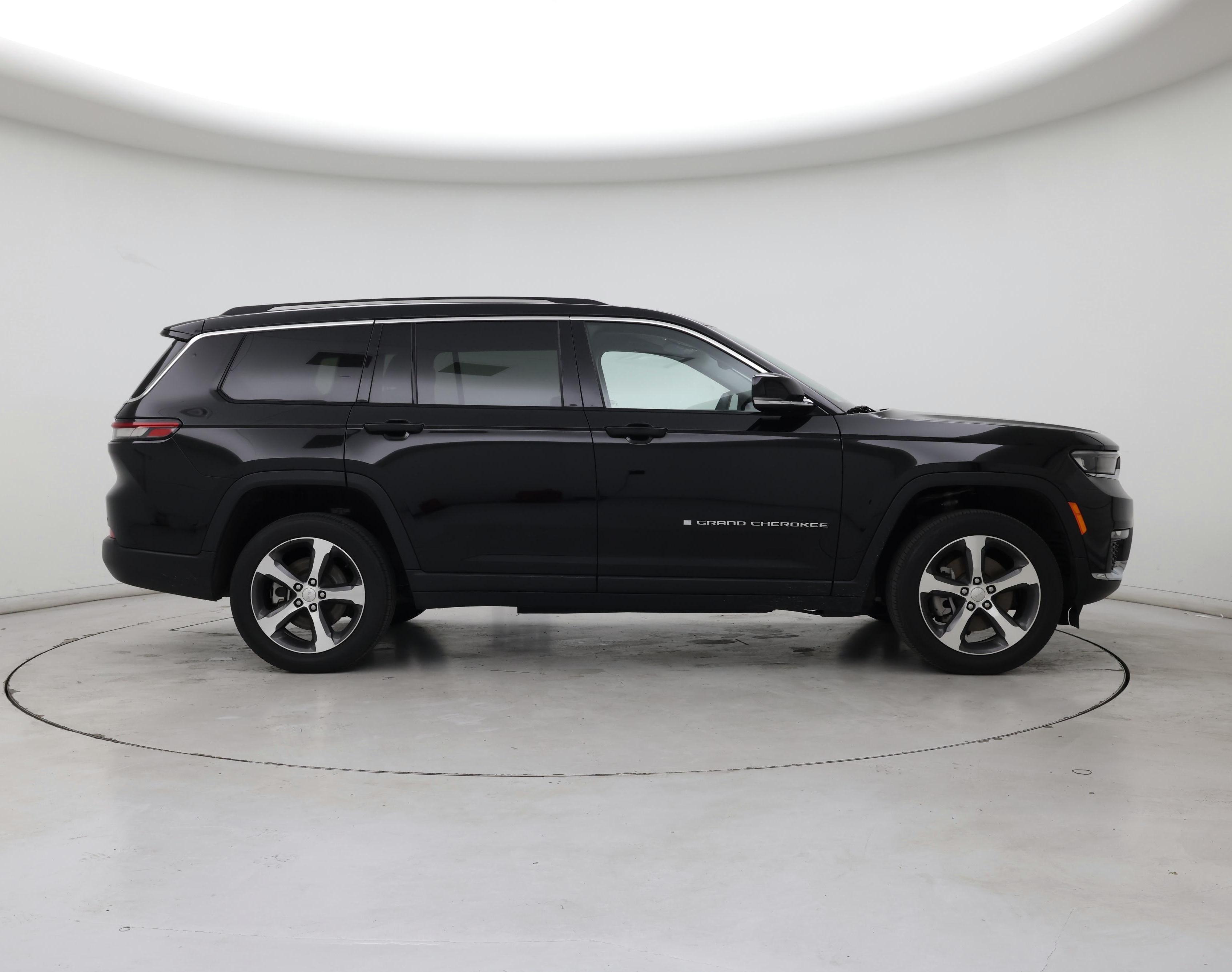 Thumbnail: 2023 Jeep Grand Cherokee L - 7