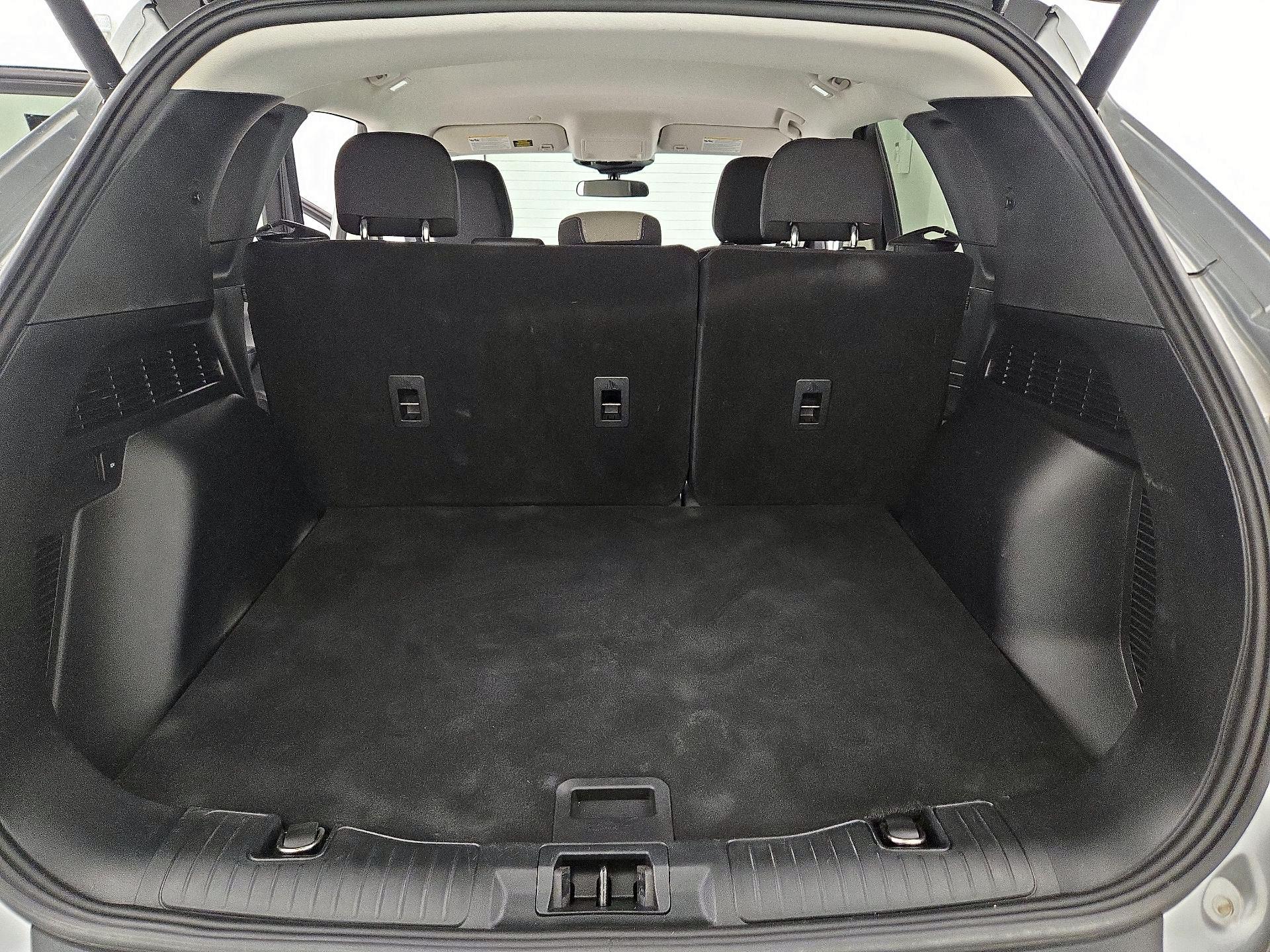 Thumbnail: 2022 Ford Escape - 20