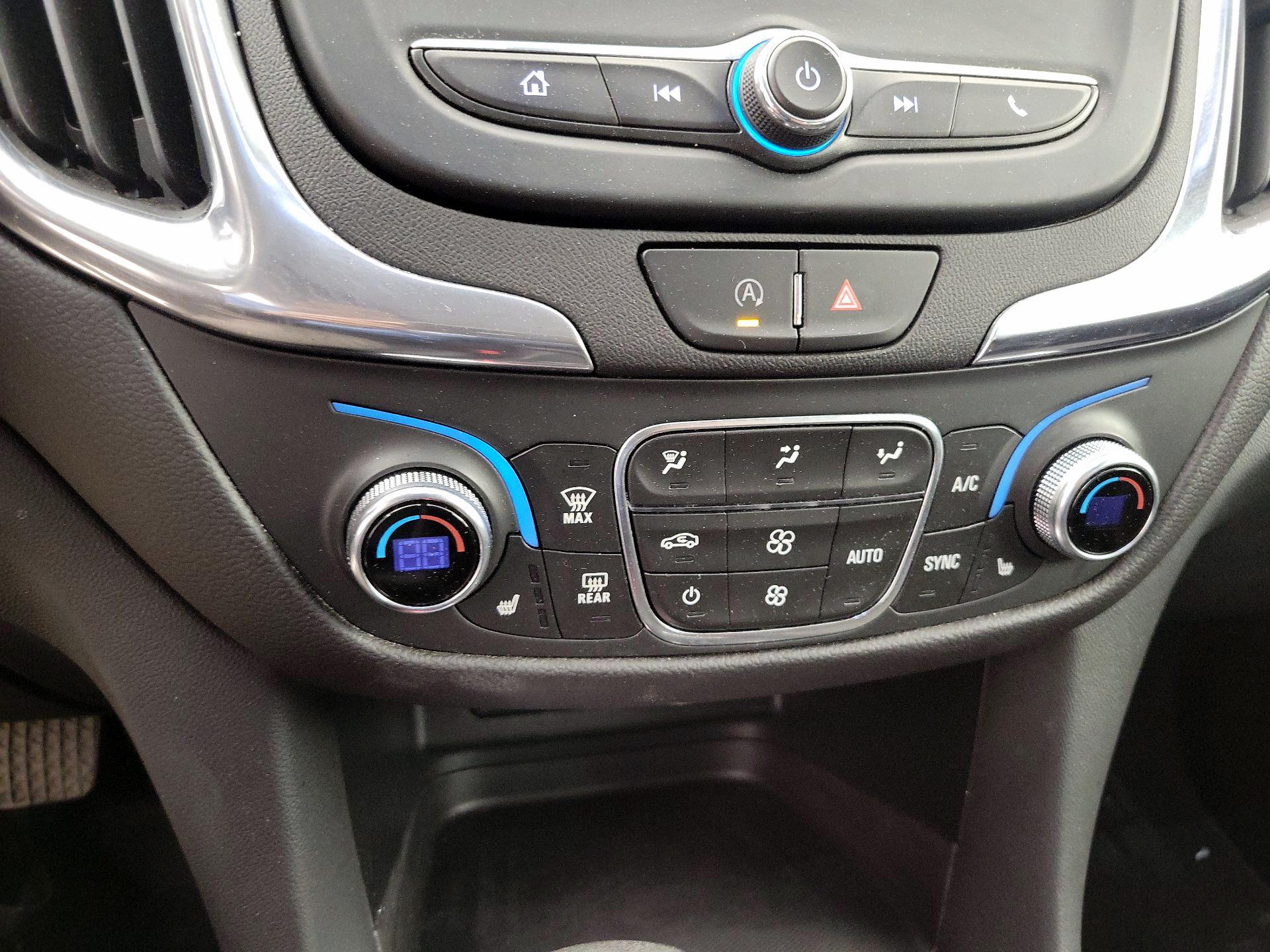 Thumbnail: 2022 Chevrolet Equinox - 16