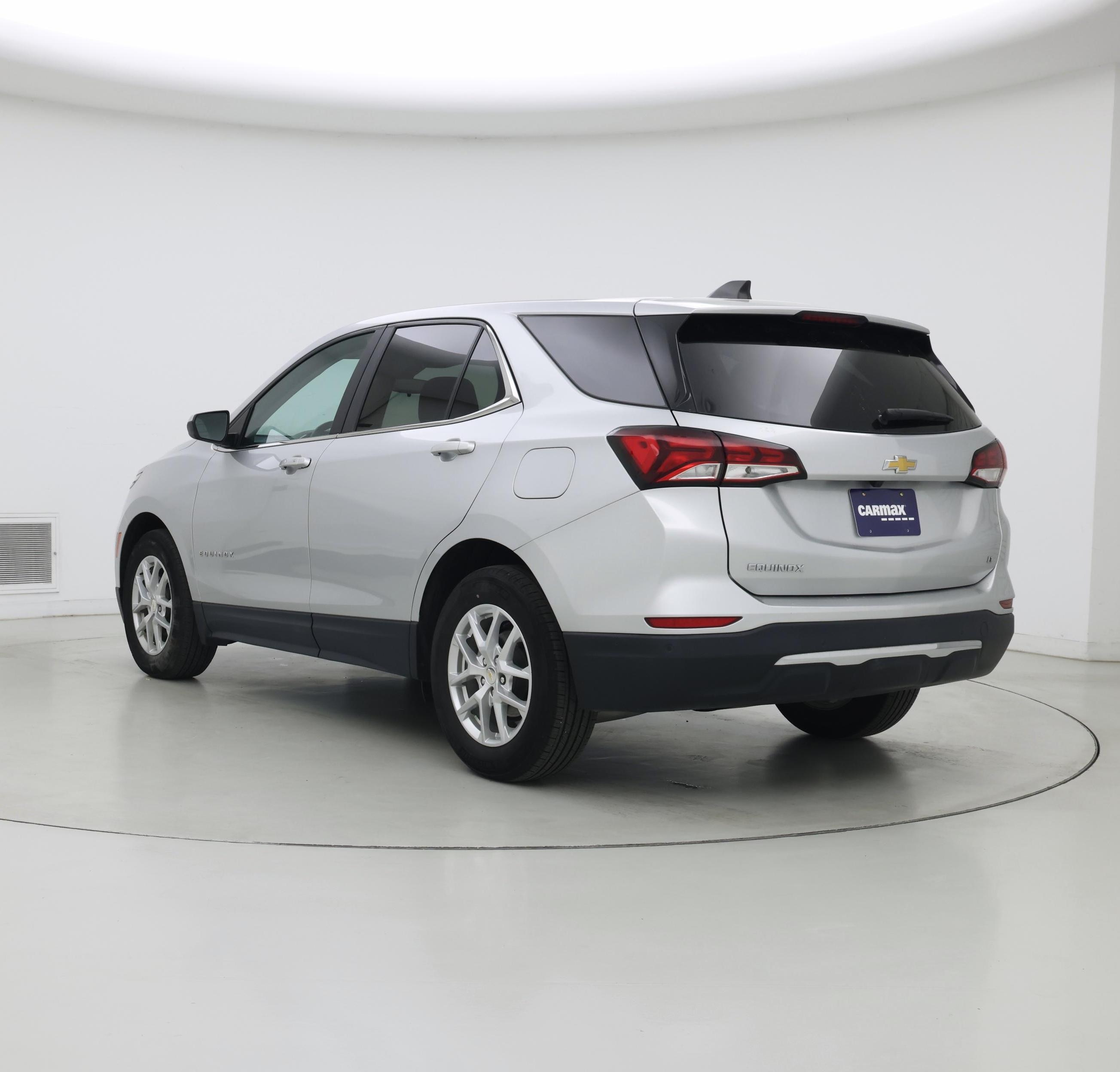 Thumbnail: 2022 Chevrolet Equinox - 2