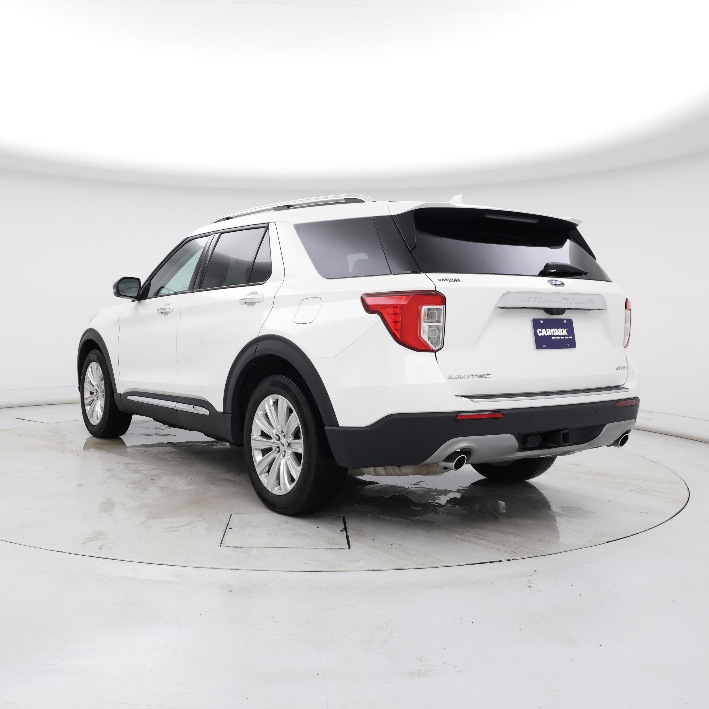 Thumbnail: 2022 Ford Explorer - 2