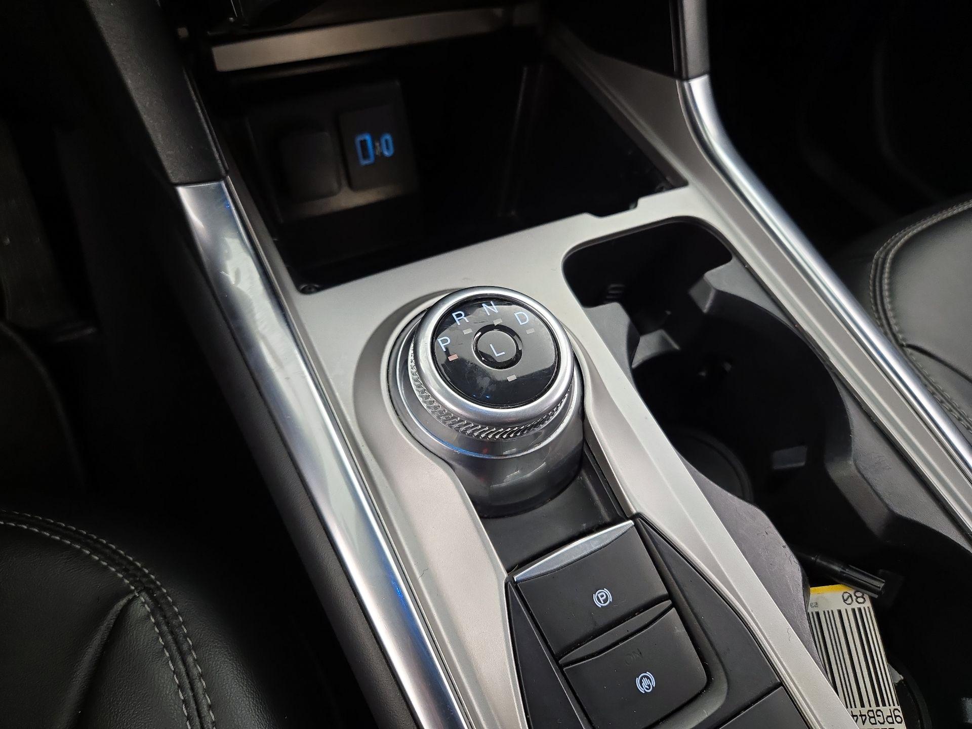 Thumbnail: 2023 Ford Explorer - 17