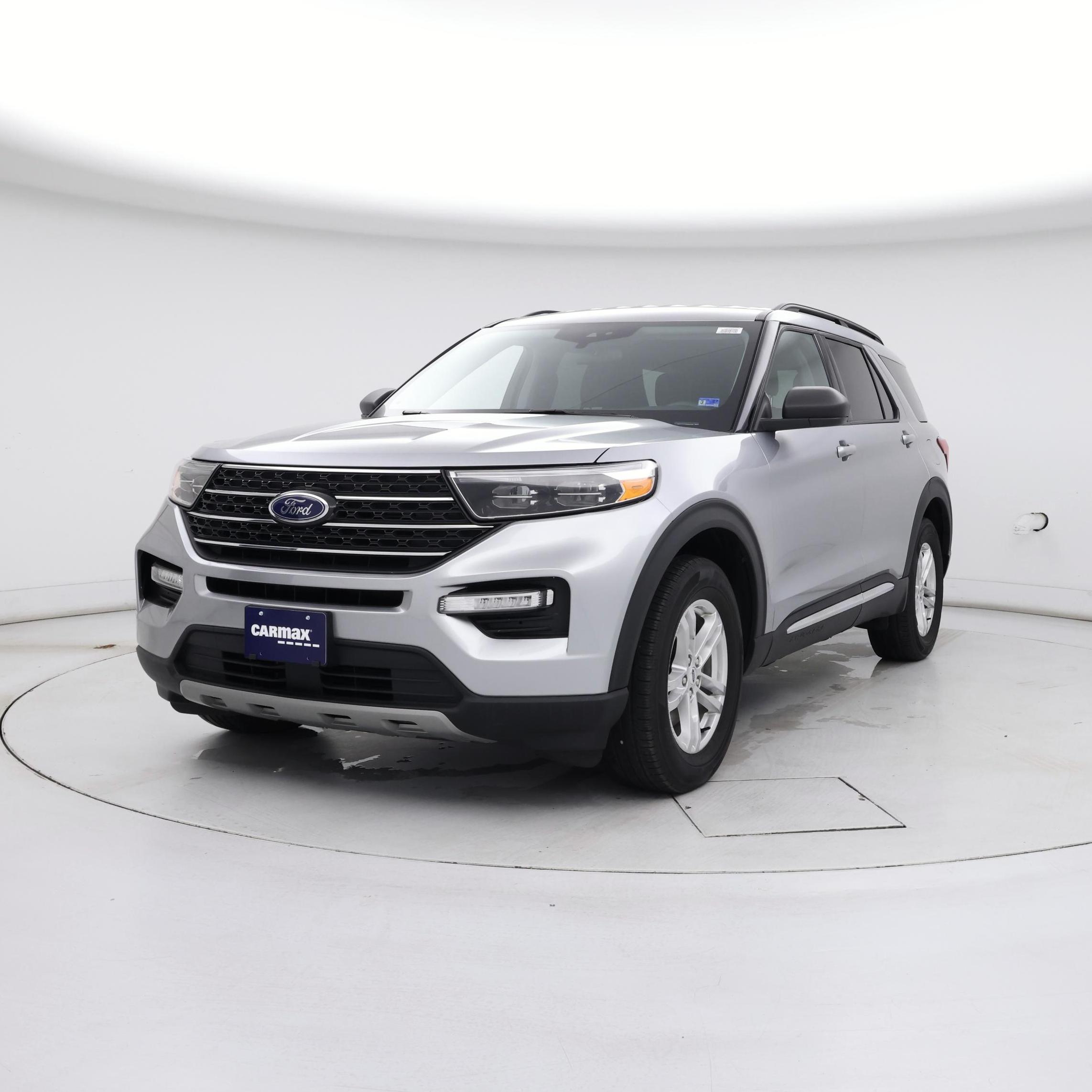 Thumbnail: 2023 Ford Explorer - 4