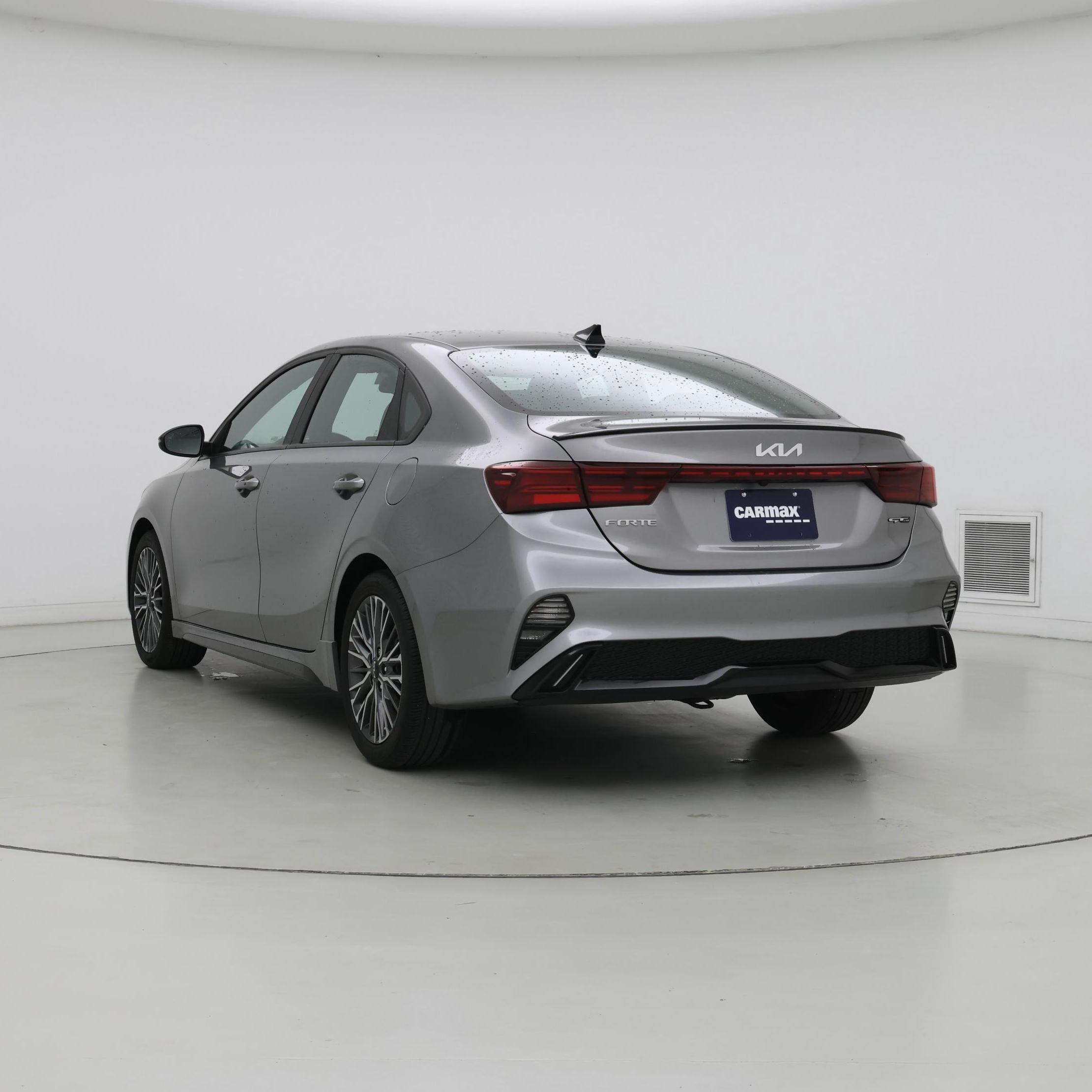 Thumbnail: 2023 Kia Forte - 2