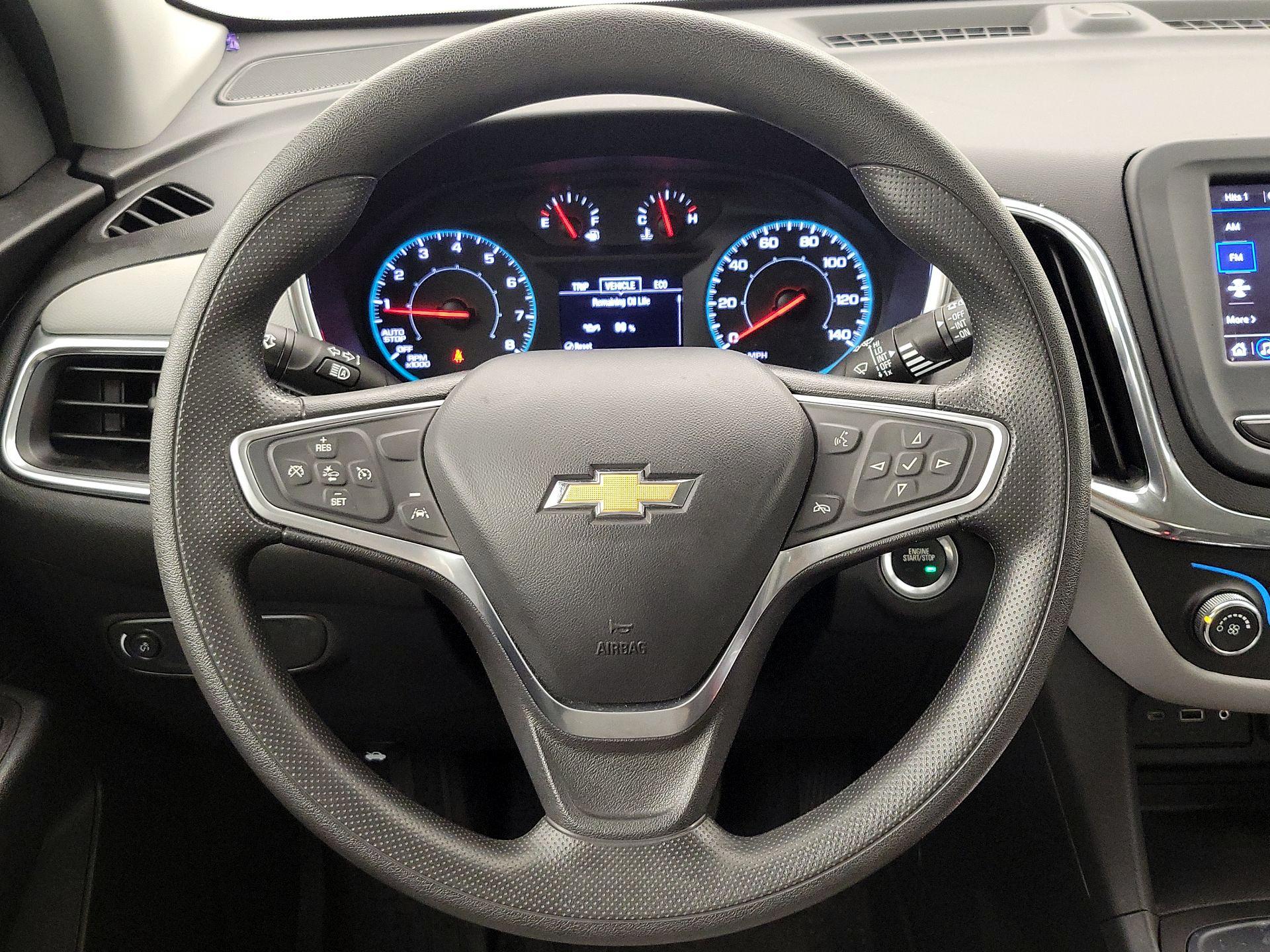 Thumbnail: 2022 Chevrolet Equinox - 10