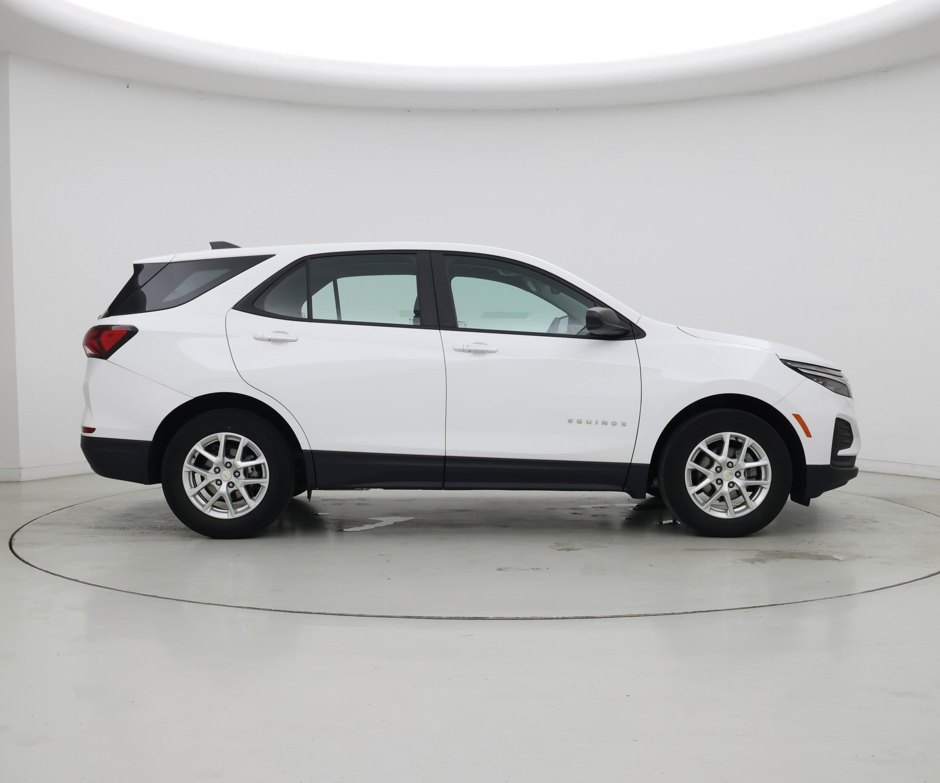 Thumbnail: 2022 Chevrolet Equinox - 7