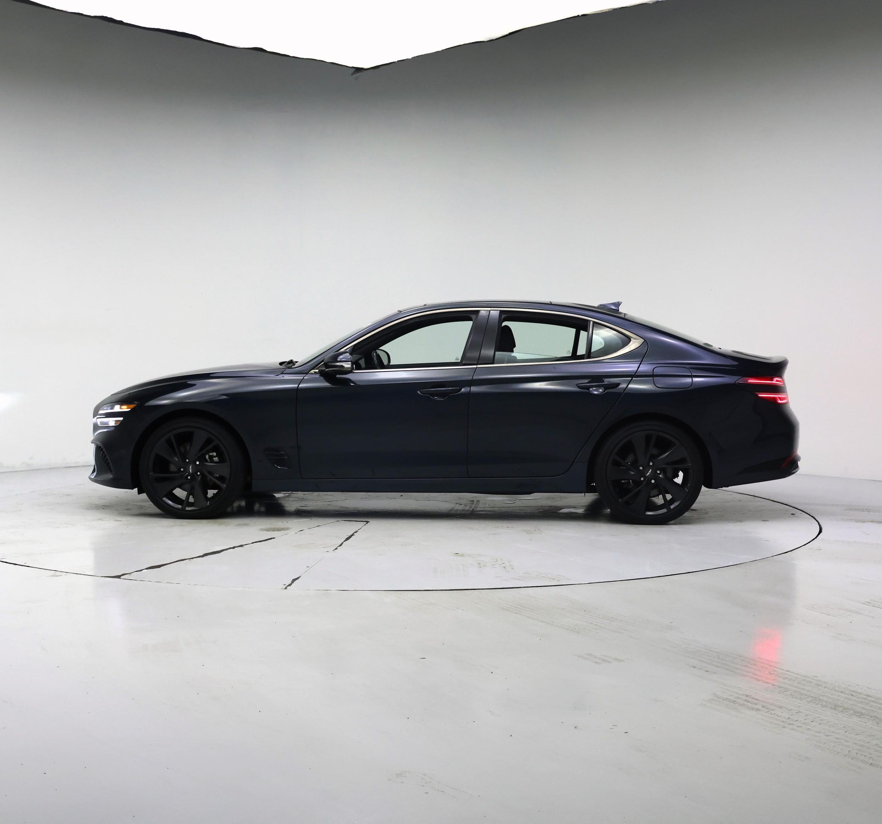 Thumbnail: 2023 Genesis G70 - 3