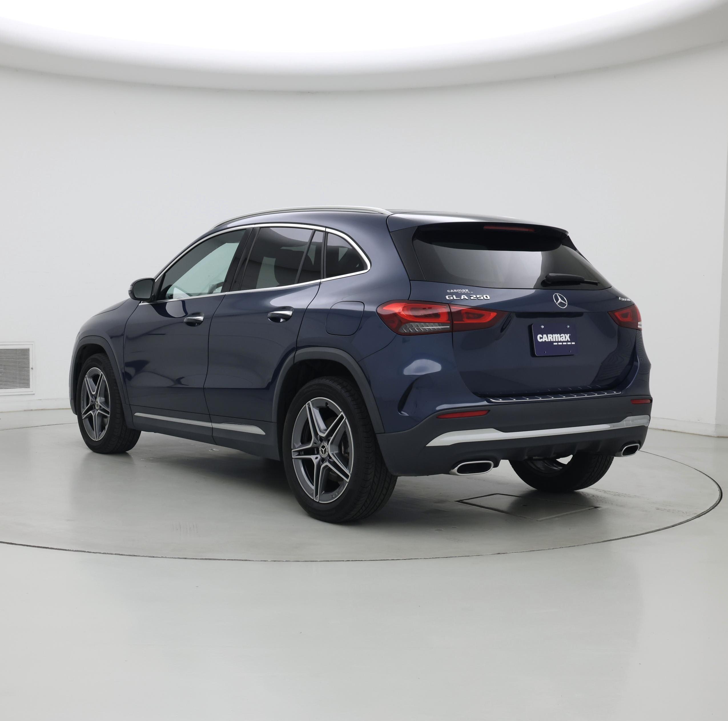 Thumbnail: 2023 Mercedes-Benz GLA - 2