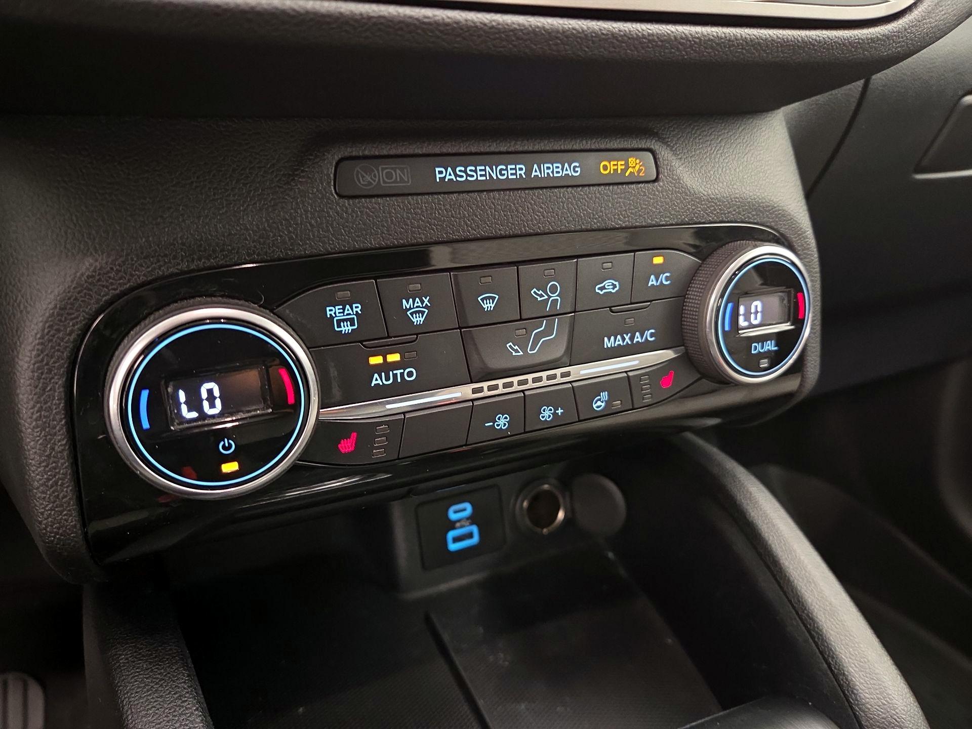 Thumbnail: 2021 Ford Escape - 16