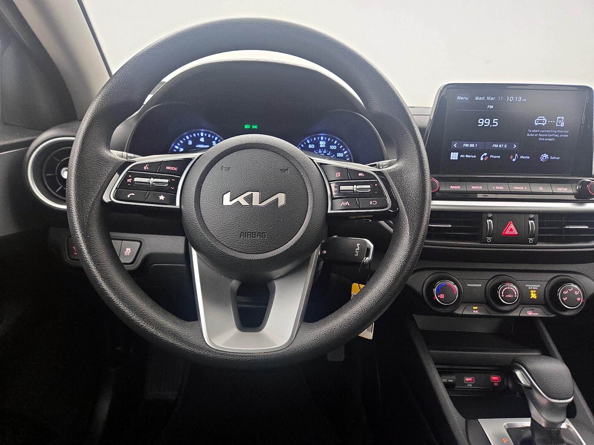 Thumbnail: 2024 Kia Forte - 10