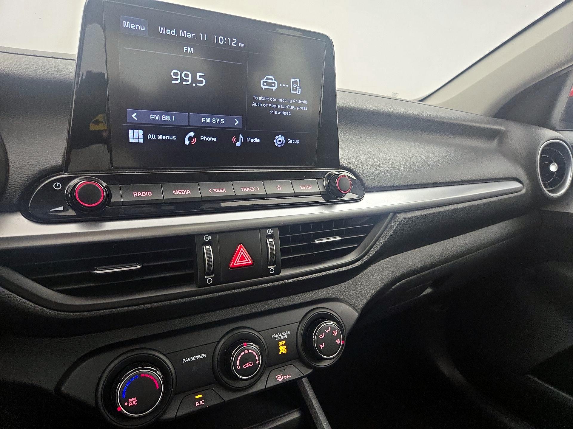 Thumbnail: 2024 Kia Forte - 15