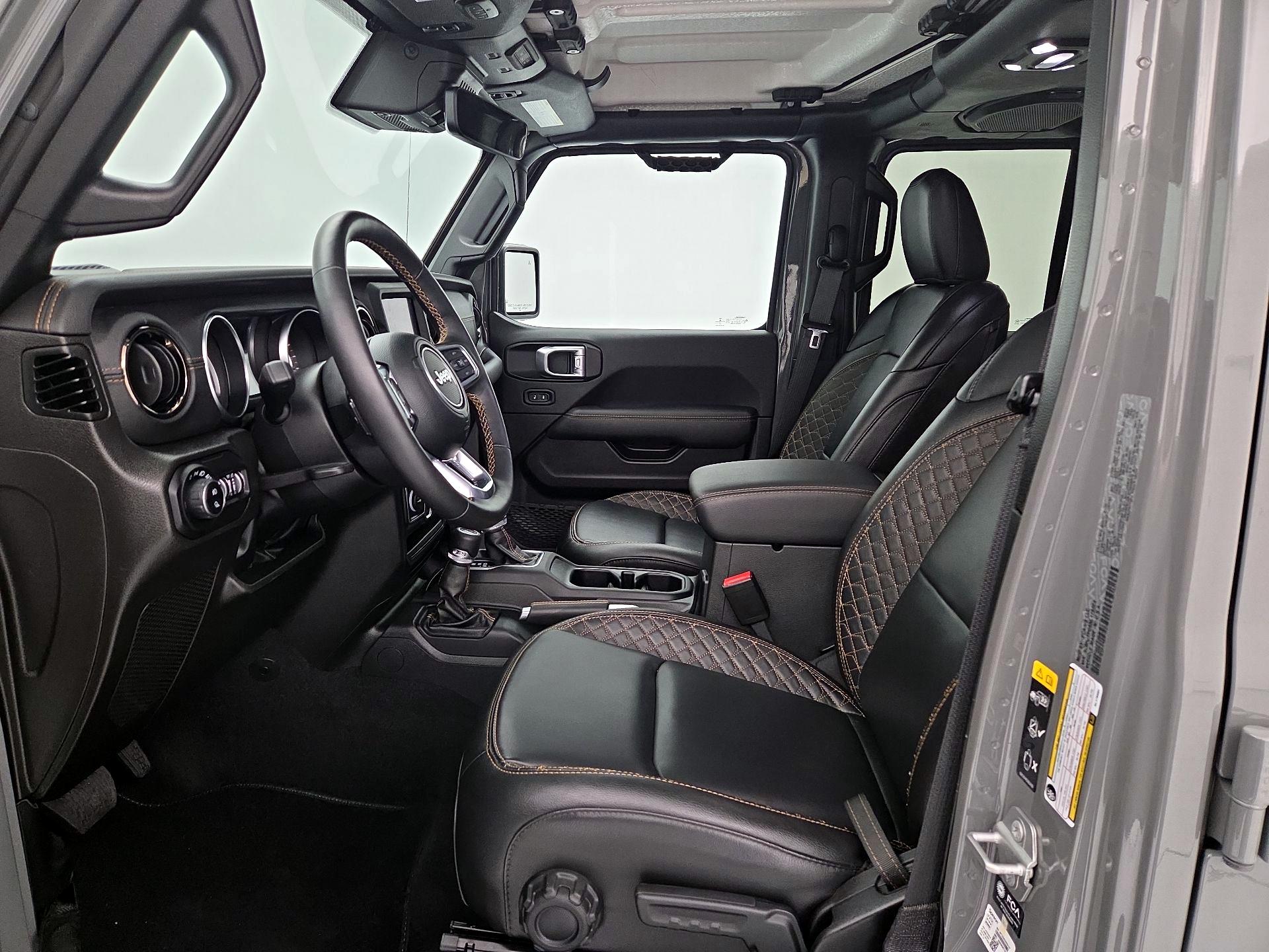 Thumbnail: 2022 Jeep Gladiator - 11